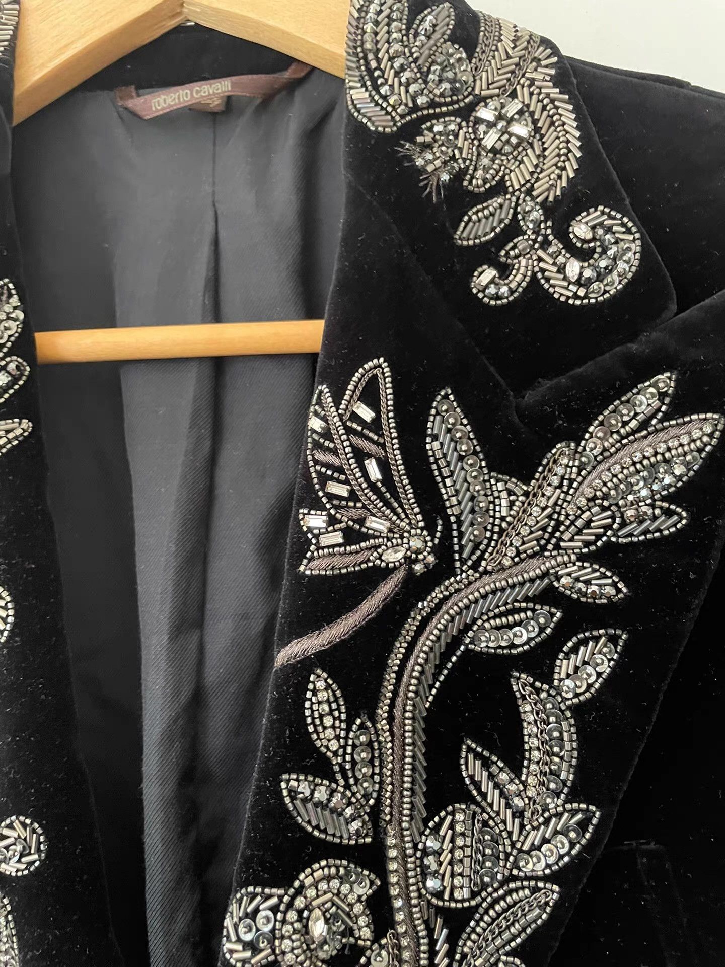 Roberto Cavalli Roberto Cavalli Blazer with Beaded Embellishment。Ｑ21 Size 50R - 4 Thumbnail