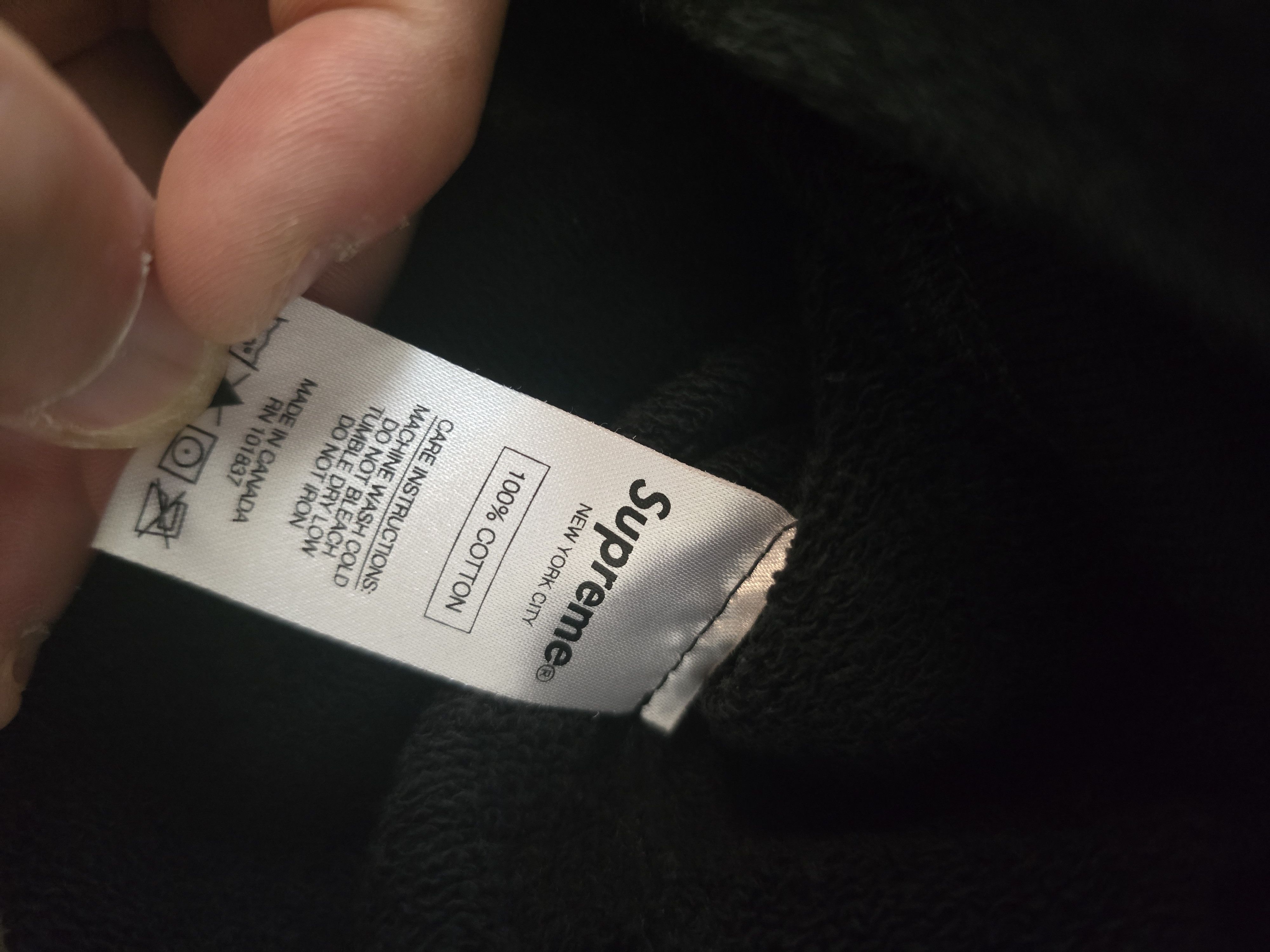 Supreme × Undercover Supreme x Undercover Bear Crewneck Black Small Size US S / EU 44-46 / 1 - 3 Thumbnail
