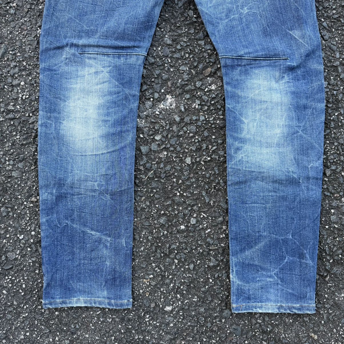 Japanese Brand VINTAGE BACK NUMBER RIPPED FADED JEAN DENIM PANTS Size US 31 - 11 Thumbnail