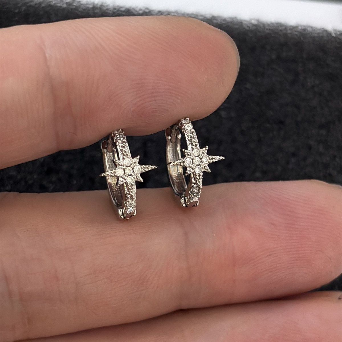 Other 13mm Small Star Hoop Earrings for Men Women Size ONE SIZE - 6 Thumbnail