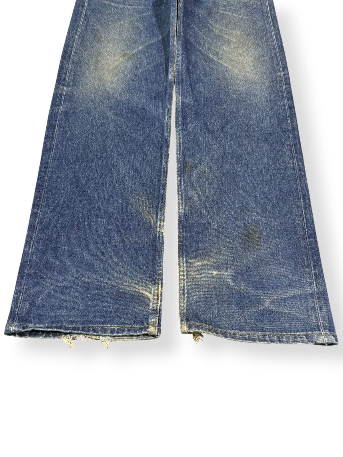 Levi's Vintage 90s Levis 501XX Button Fly Mud Wash Loose Fit Jeans Size US 37 - 6 Thumbnail