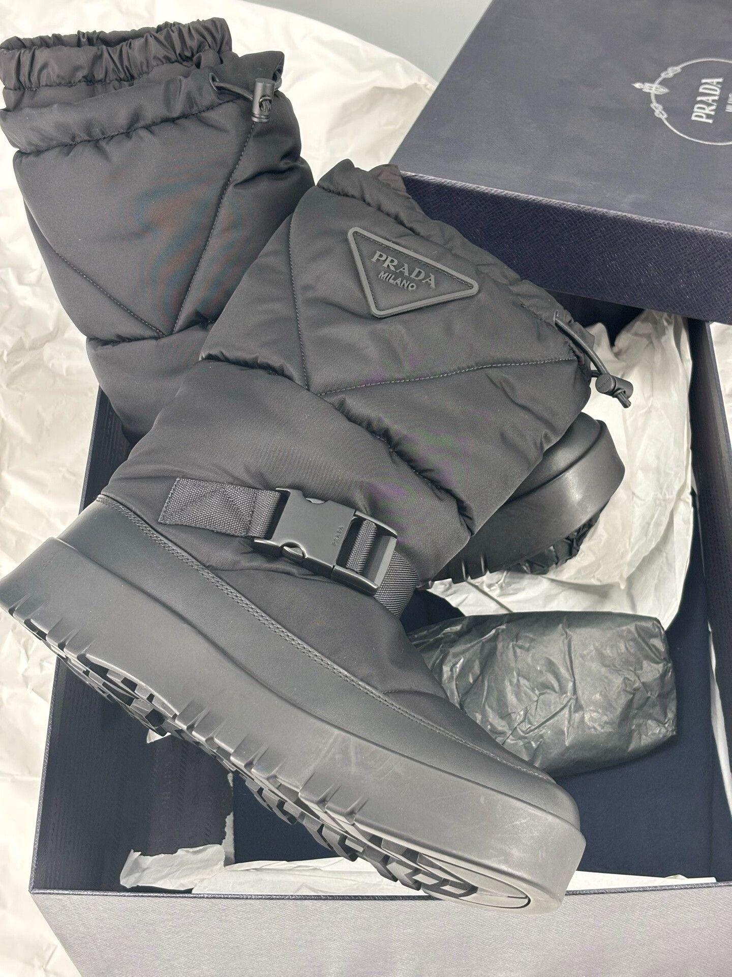 Prada prada men's snow boots with nylon material Size US 5 / EU 37 - 5 Thumbnail