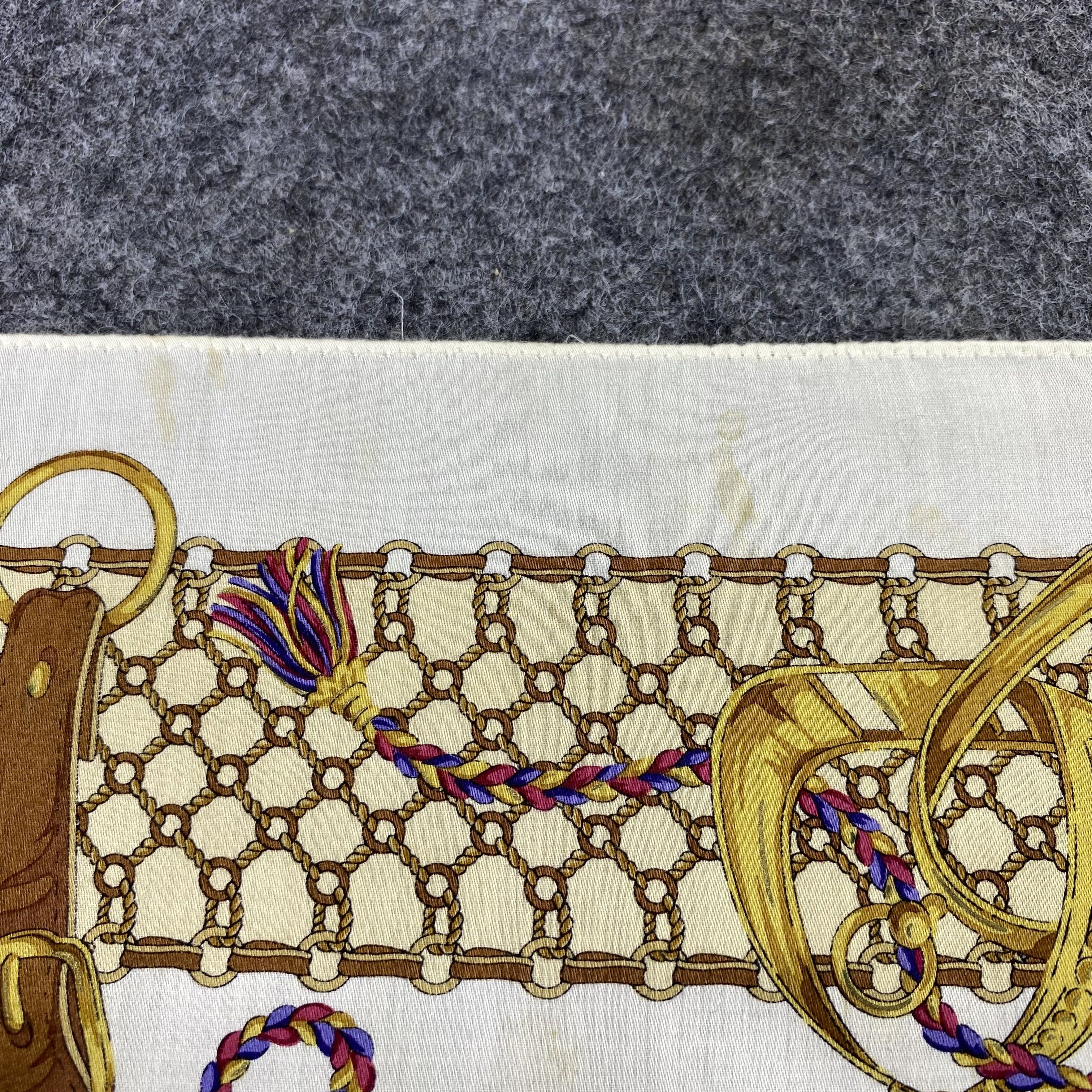 Celine Celine Handkerchief / Bandana / Neckerchief - B527 Size ONE SIZE - 10 Thumbnail