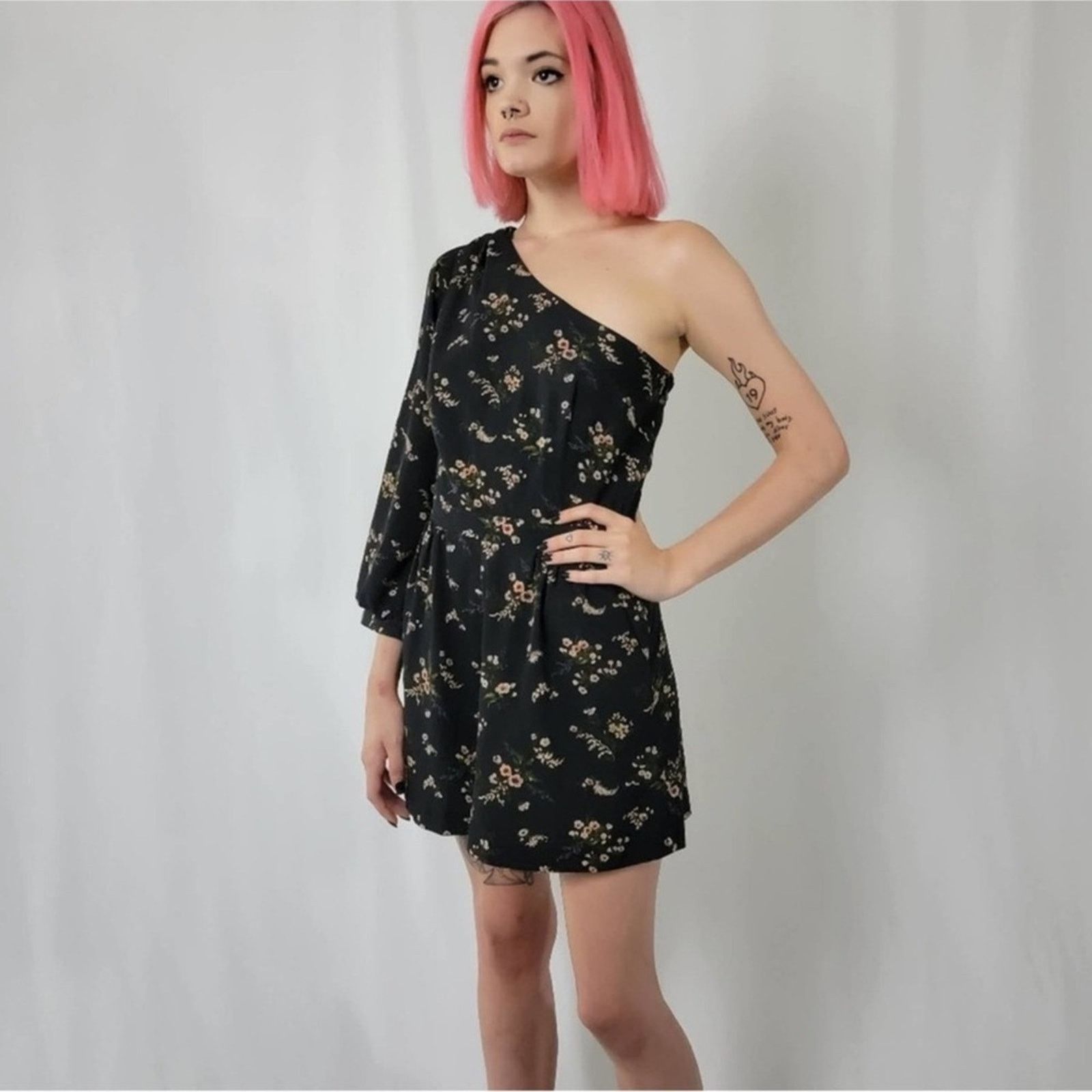 Topshop Topshop Floral Romper Size 28" / US 6 / IT 42 - 4 Thumbnail