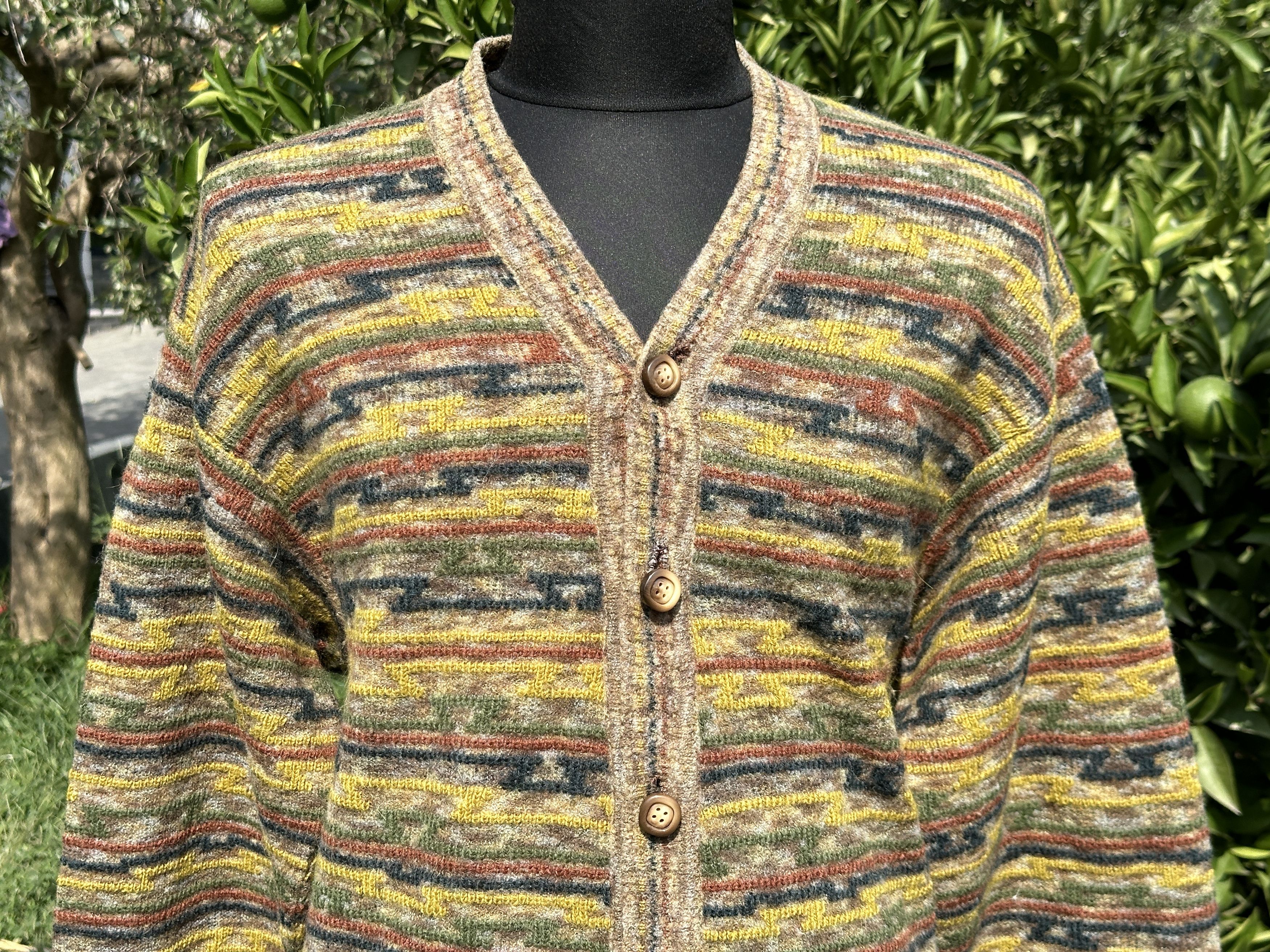 Missoni 1992 Missoni Cardigan 3D Knit Retro Jeresy Size 54 L XL Size US L / EU 52-54 / 3 - 15 Thumbnail