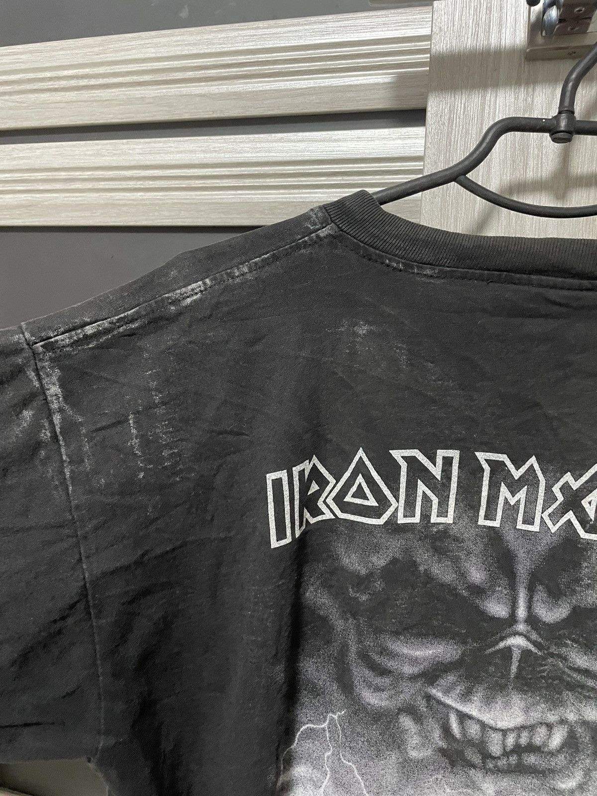Band Tees × Iron Maiden × Vintage Vintage Trashed Iron Maiden Brave New World Tee Band T Shirt Size US XL / EU 56 / 4 - 16 Thumbnail