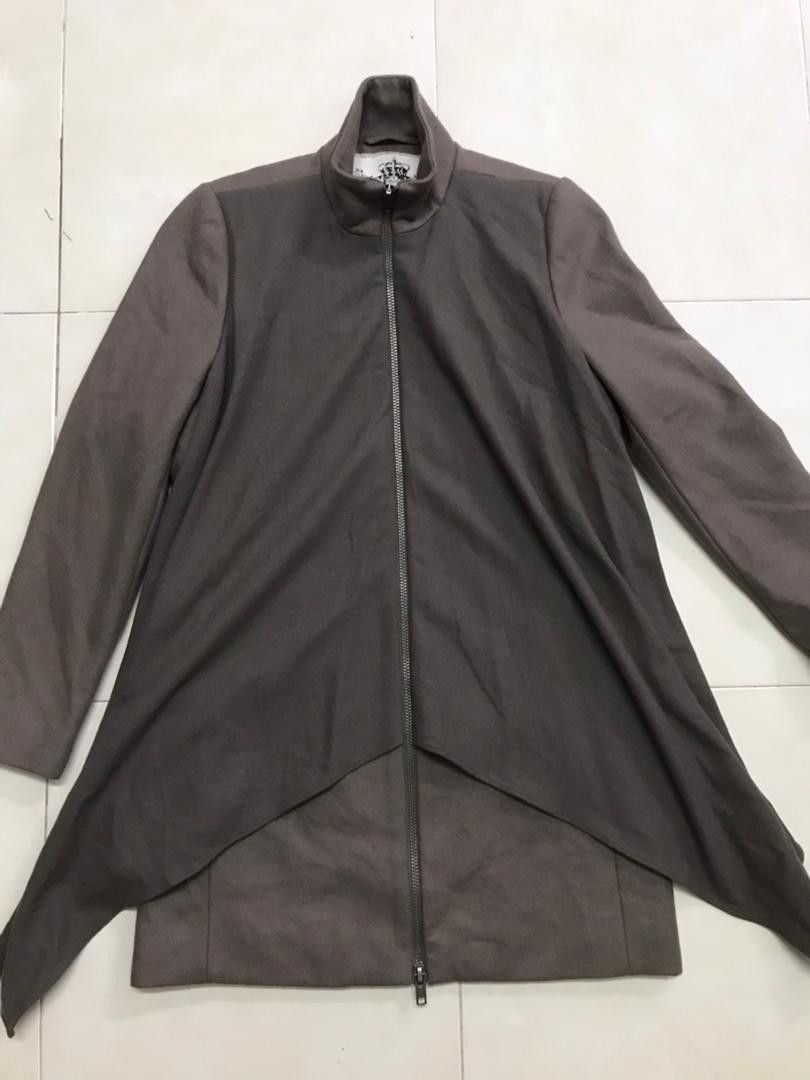 VINTAGE RELIGION BROWN CLOTHING FOR WOMEN