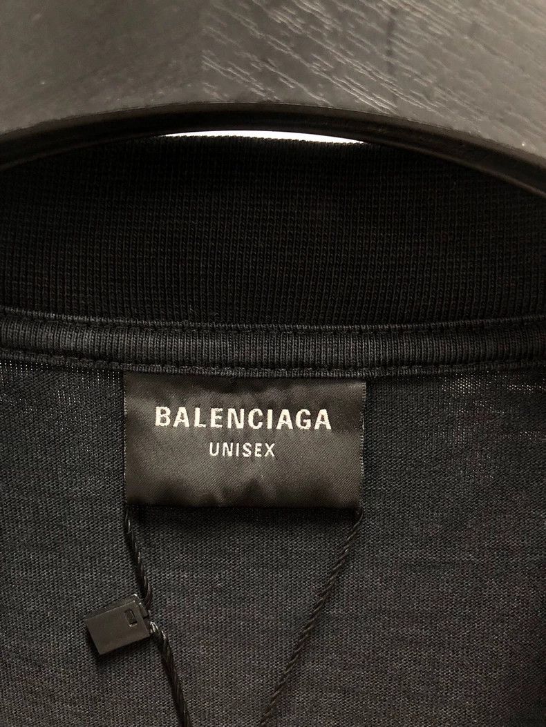 Balenciaga Balenciaga Sanskrit letter printed short sleeve T-shirt Size US M / EU 48-50 / 2 - 3 Thumbnail