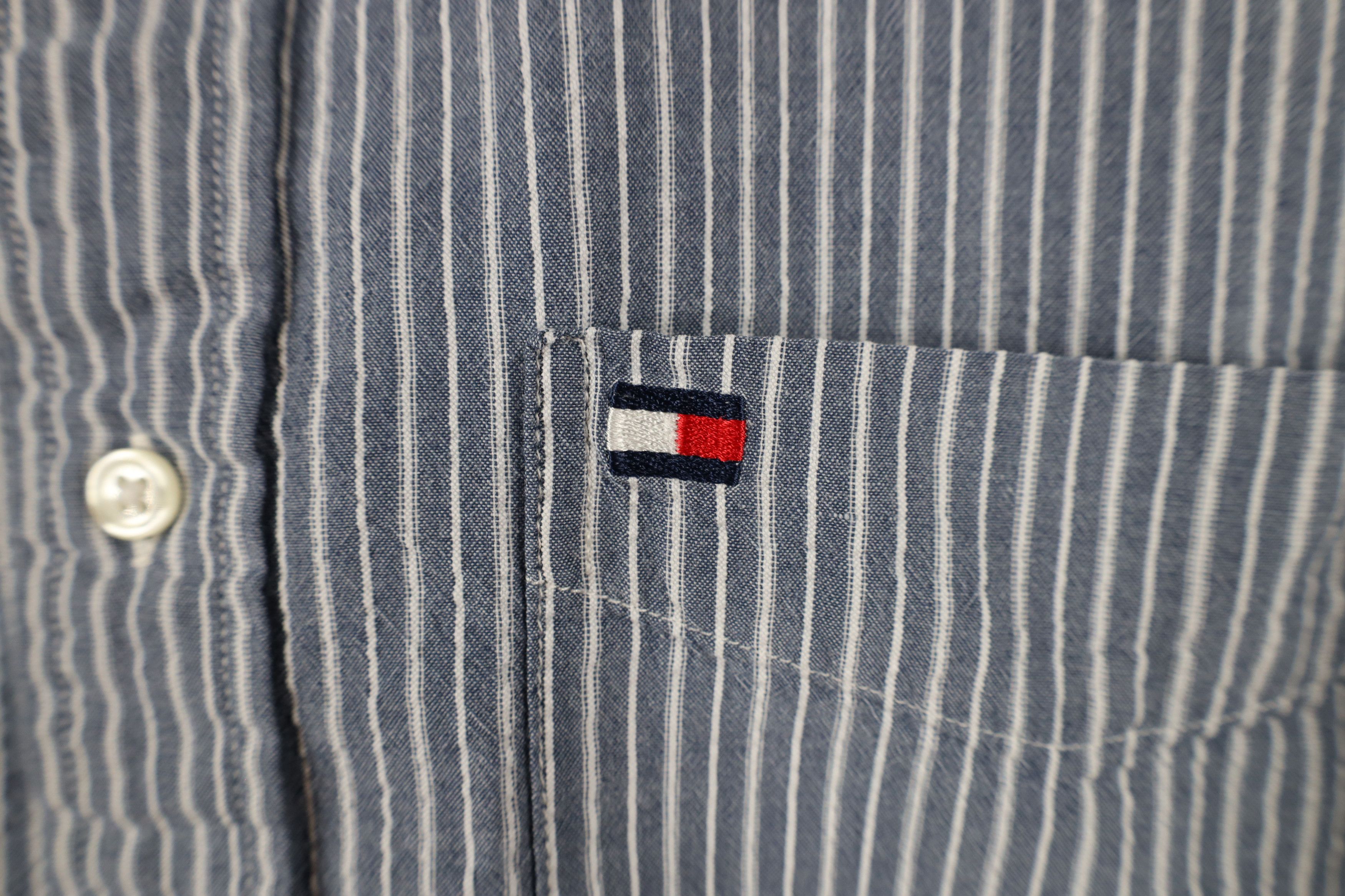 Tommy Hilfiger × Vintage Vintage 90s Tommy Hilfiger Striped Seer Sucker Button Shirt Size US S / EU 44-46 / 1 - 4 Thumbnail