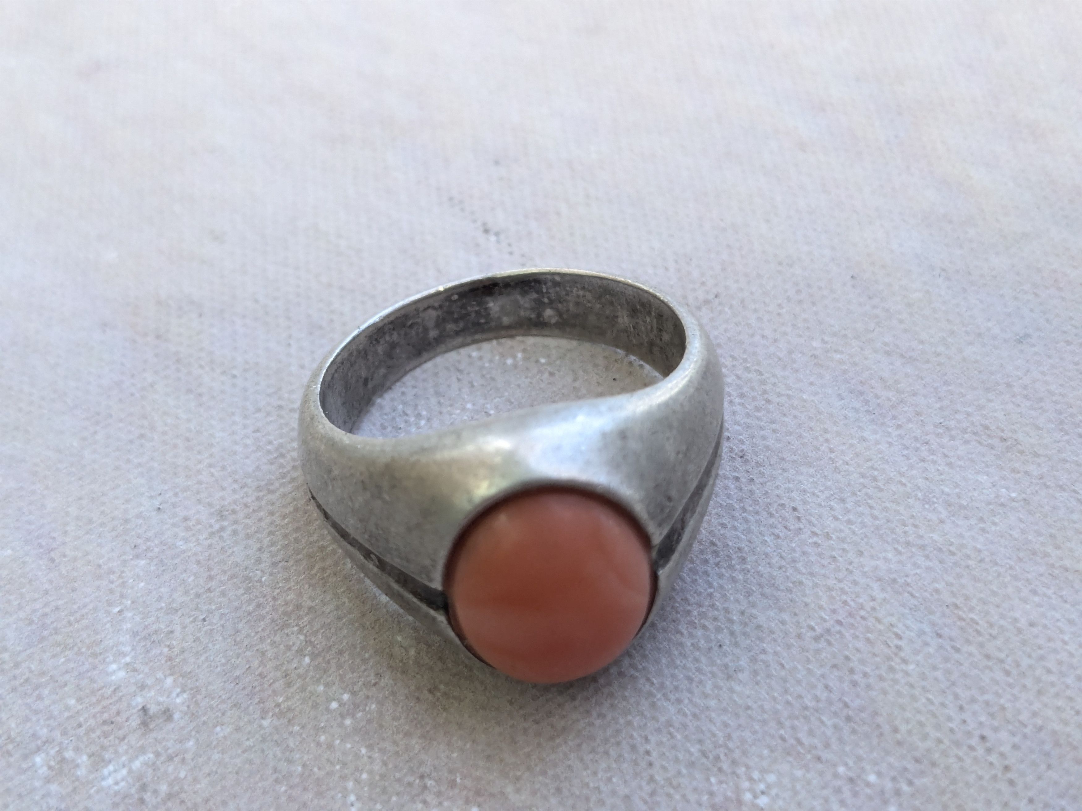 Jewelry Vintage Sterling Silver Ring Pink Coral 8.5 Oval Cabochon Size ONE SIZE - 8 Thumbnail