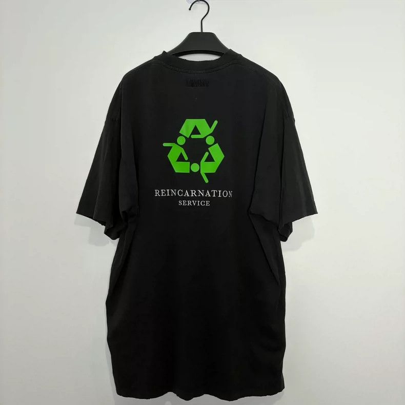 Vetements Vetements Vetteman lying flat slogan water-washed black sh Size US XS / EU 42 / 0 - 2 Thumbnail