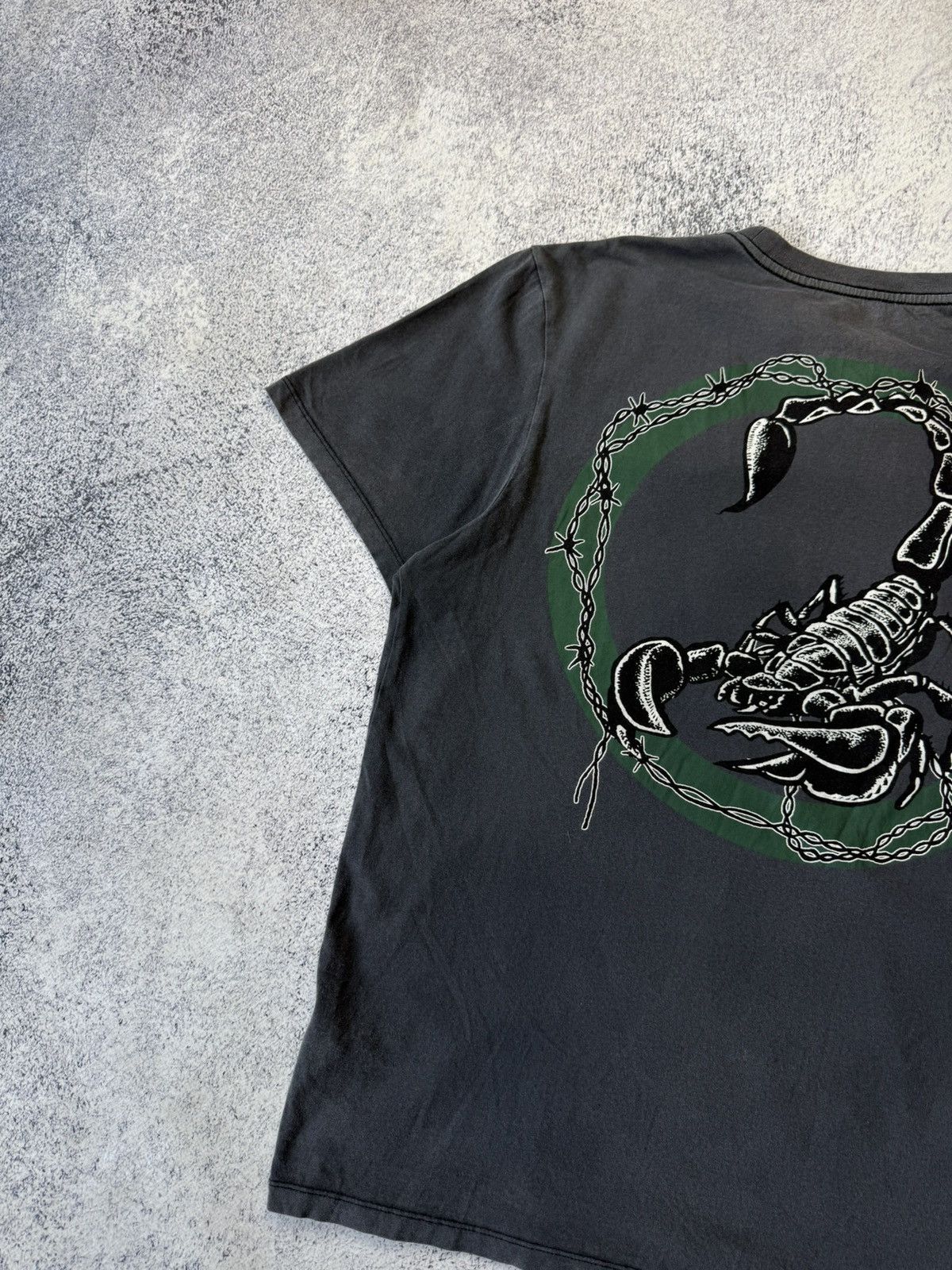 Allsaints Mens Allsaints Oversize T Shirt Big Scorpion Size US S / EU 44-46 / 1 - 11 Thumbnail