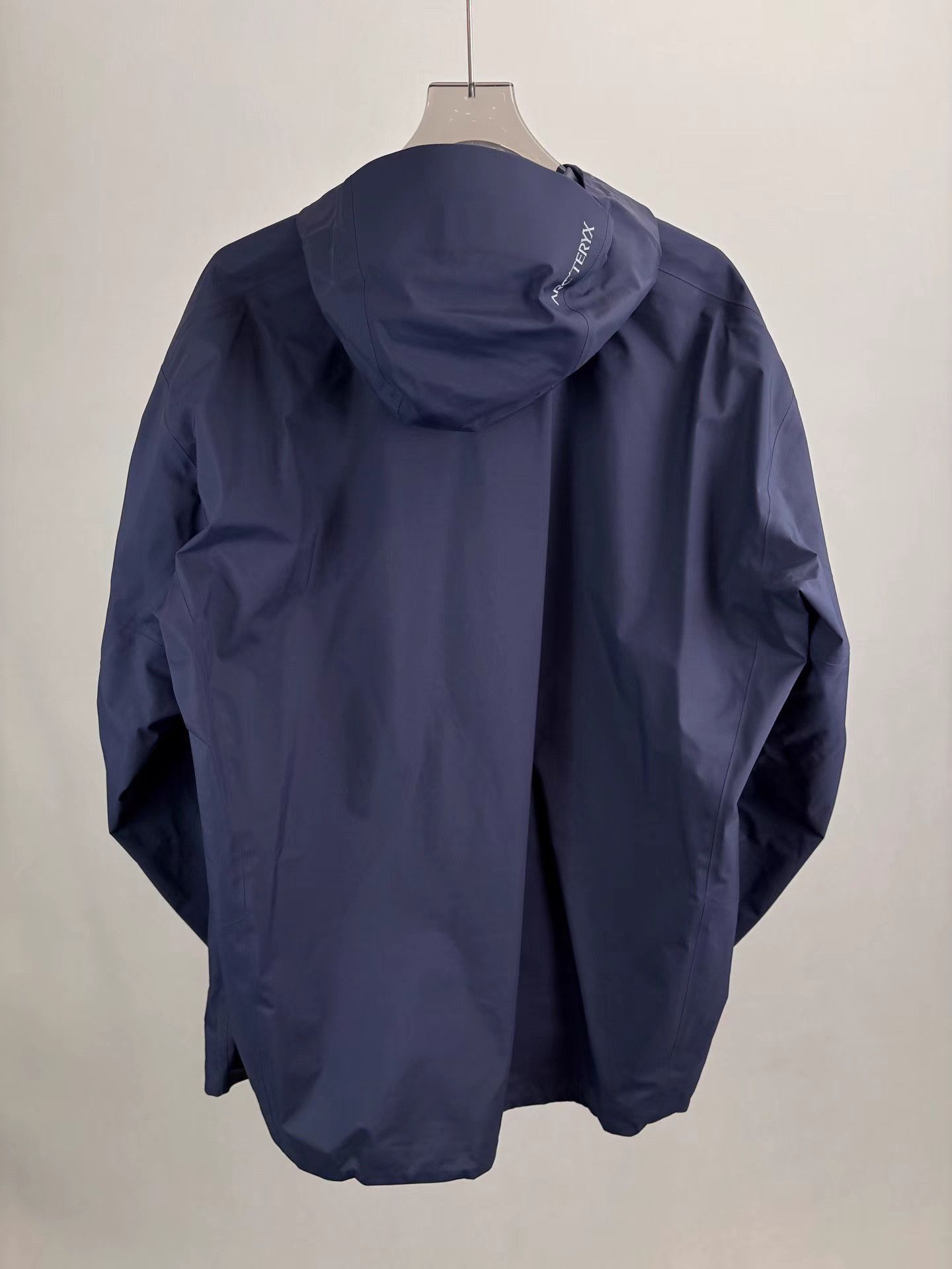 Arc'teryx ARCTERYX BETA JACKET Dark Blue Shell Jacket Size US XL / EU 56 / 4 - 2 Thumbnail