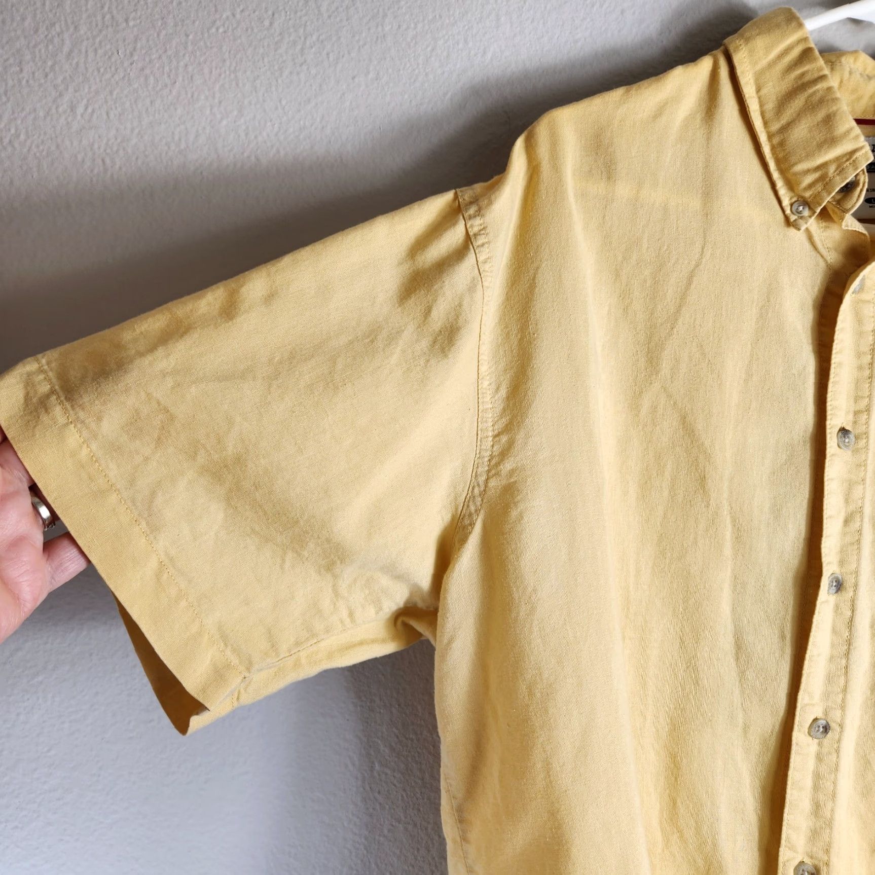 Vintage Columbia Shirt Mens Light Yellow Ramie/Cotton Short Sleeve Buttondown Shirt-Size L Size US L / EU 52-54 / 3 - 4 Thumbnail