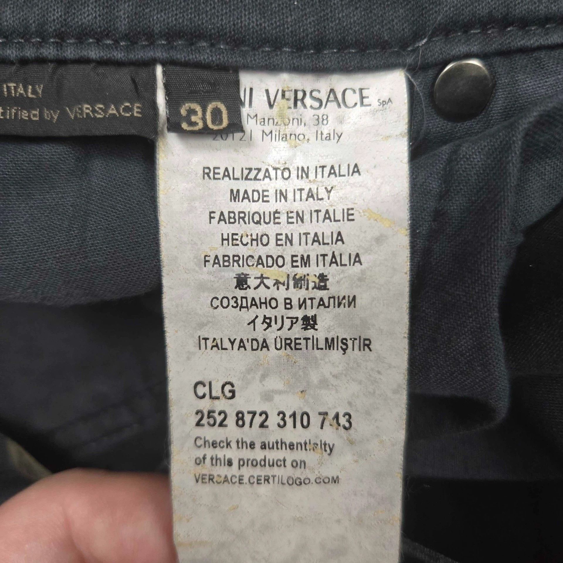 Versace versace black logo denim pants for slim fit Size US 30 / EU 46 - 5 Thumbnail