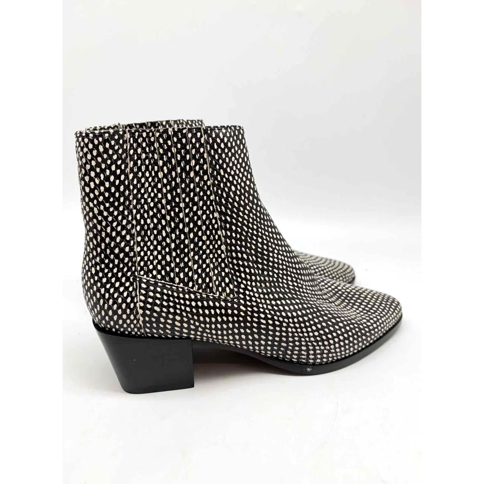 Rag & Bone Rag & Bone Black Ankle Boots Size 39 Leather Mid 2-2.9" XS? Size US 9 / IT 39 - 4 Thumbnail