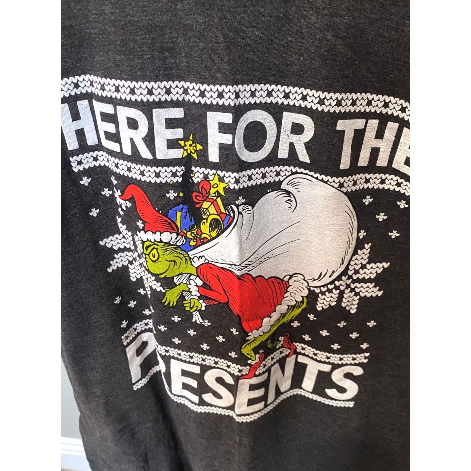 Vintage Celebrate Together Grinch Fear For The Presents Christmas TEE T SHIRt Medium M Shirt Mens Holiday Grinch Christmas TEE Size US M / EU 48-50 / 2 - 3 Thumbnail