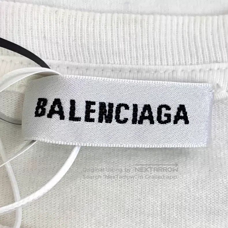 Balenciaga Balenciaga White Graffiti Letter Logo Cotton Crew Neck Sho Size US XS / EU 42 / 0 - 7 Thumbnail