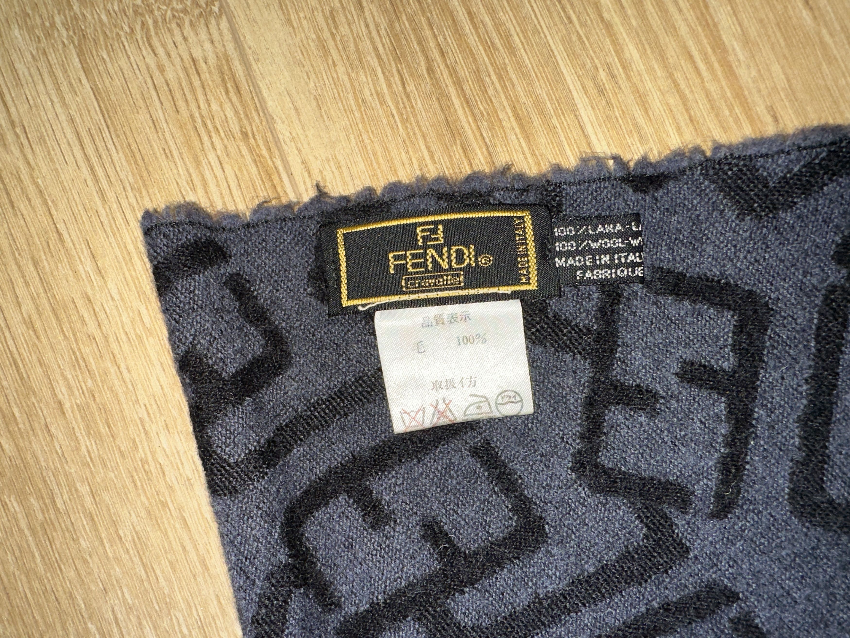 Fendi Fendi Vintage Wool Logo Monogram Scarf 150x35cm Rare Size ONE SIZE - 3 Thumbnail