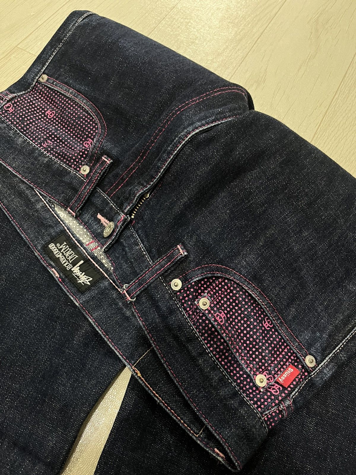 Stussy 00s Stussy jeans printed logo back pocket Size US 32 / EU 48 - 4 Thumbnail