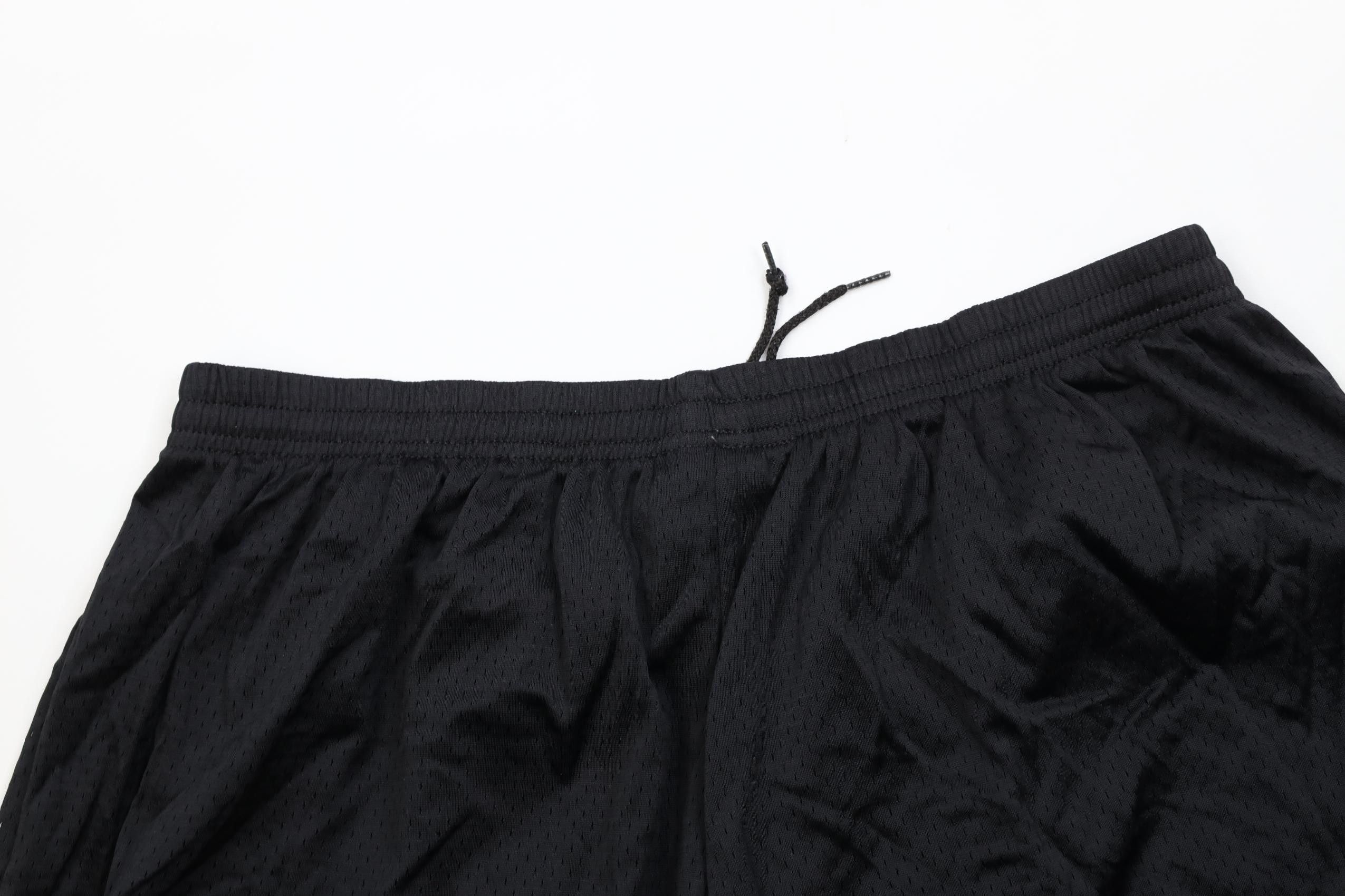 Nike Vintage 90s Y2K Nike Swoosh Mesh Above Knee Shorts Black Size US 38 / EU 54 - 9 Thumbnail