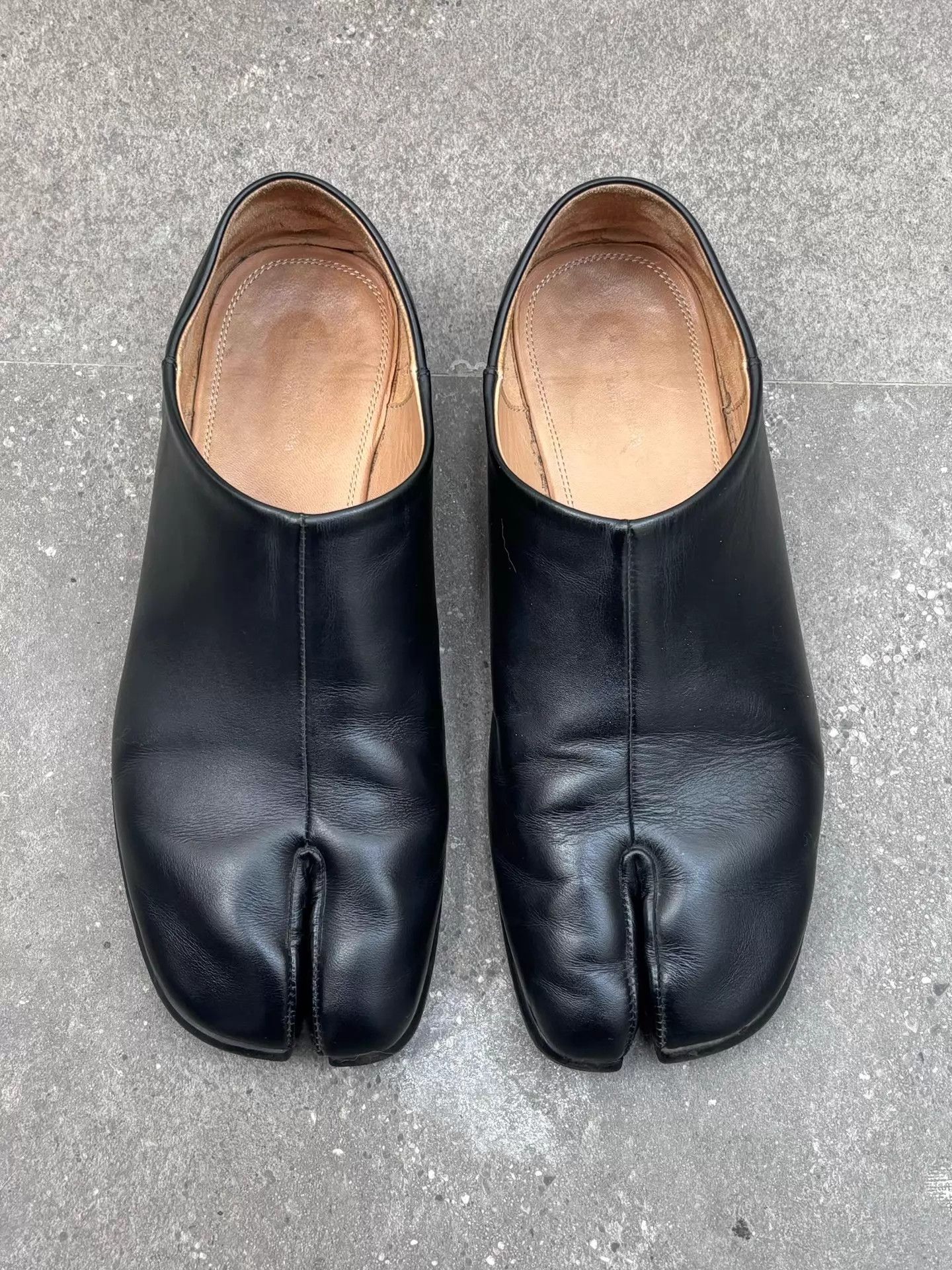 Maison Margiela Maison Margiela Men's Monk Tabi Shoes 40 Leather V-Sole Size US 7 / EU 40 - 1 Thumbnail