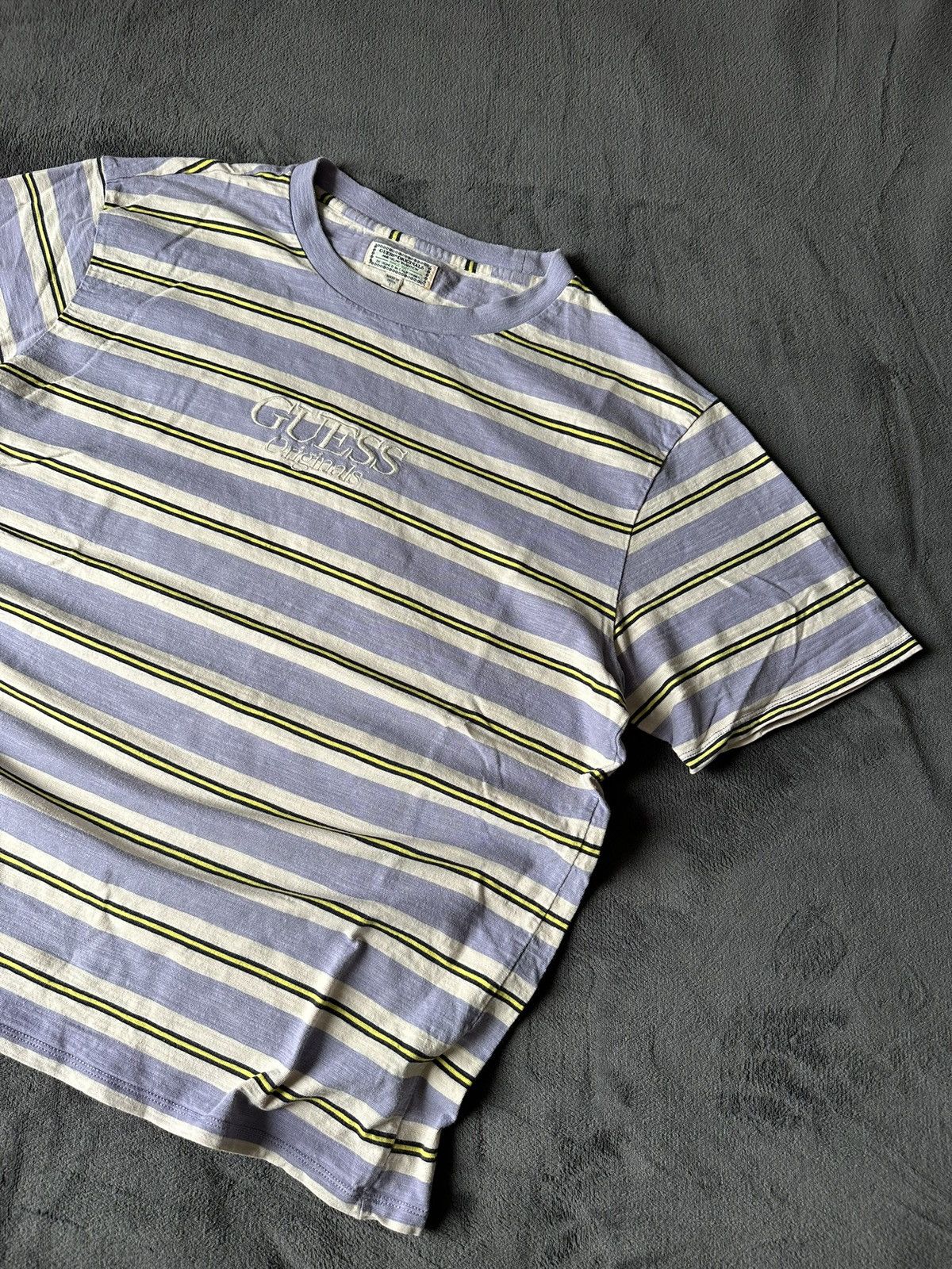 Guess Guess Tee Shirt Logo Retro 90s Short Sleeve Y2K Size US L / EU 52-54 / 3 - 2 Thumbnail