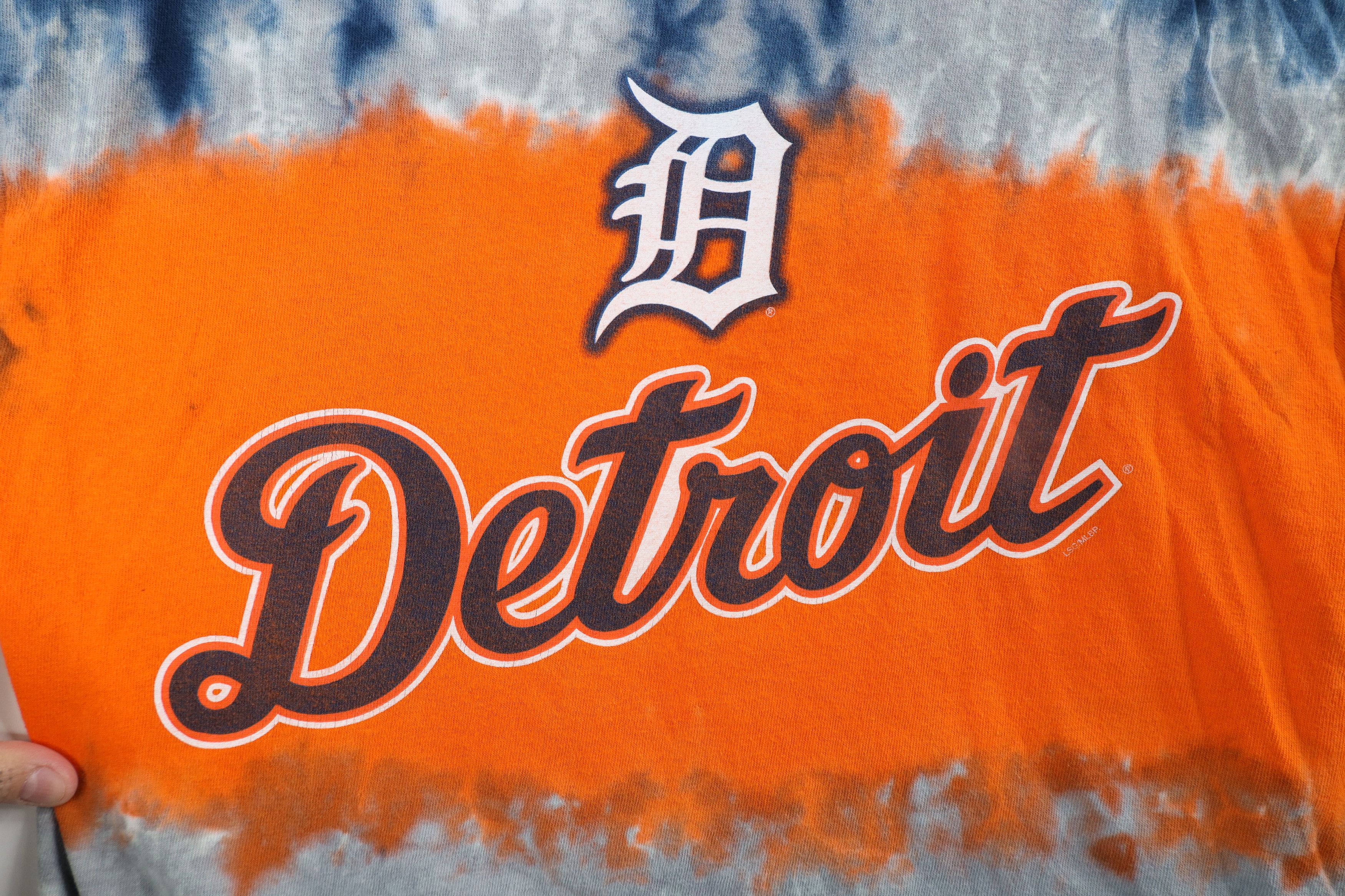Vintage Vintage Y2K Old English D Detroit Tigers Baseball T-Shirt Size US L / EU 52-54 / 3 - 4 Thumbnail