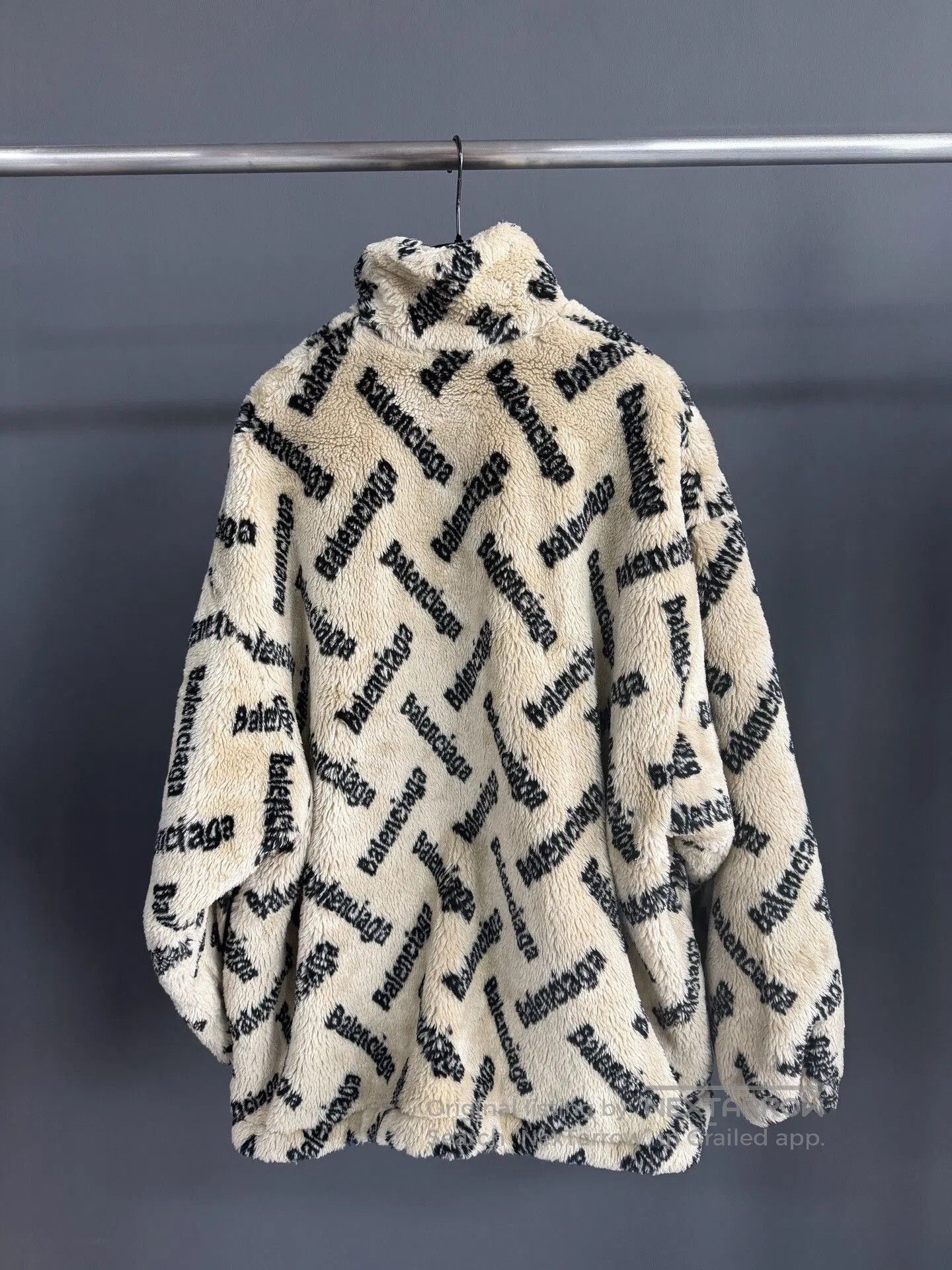 Balenciaga Balenciaga Logo Teddy Fleece Jacket. Size US XS / EU 42 / 0 - 2 Thumbnail