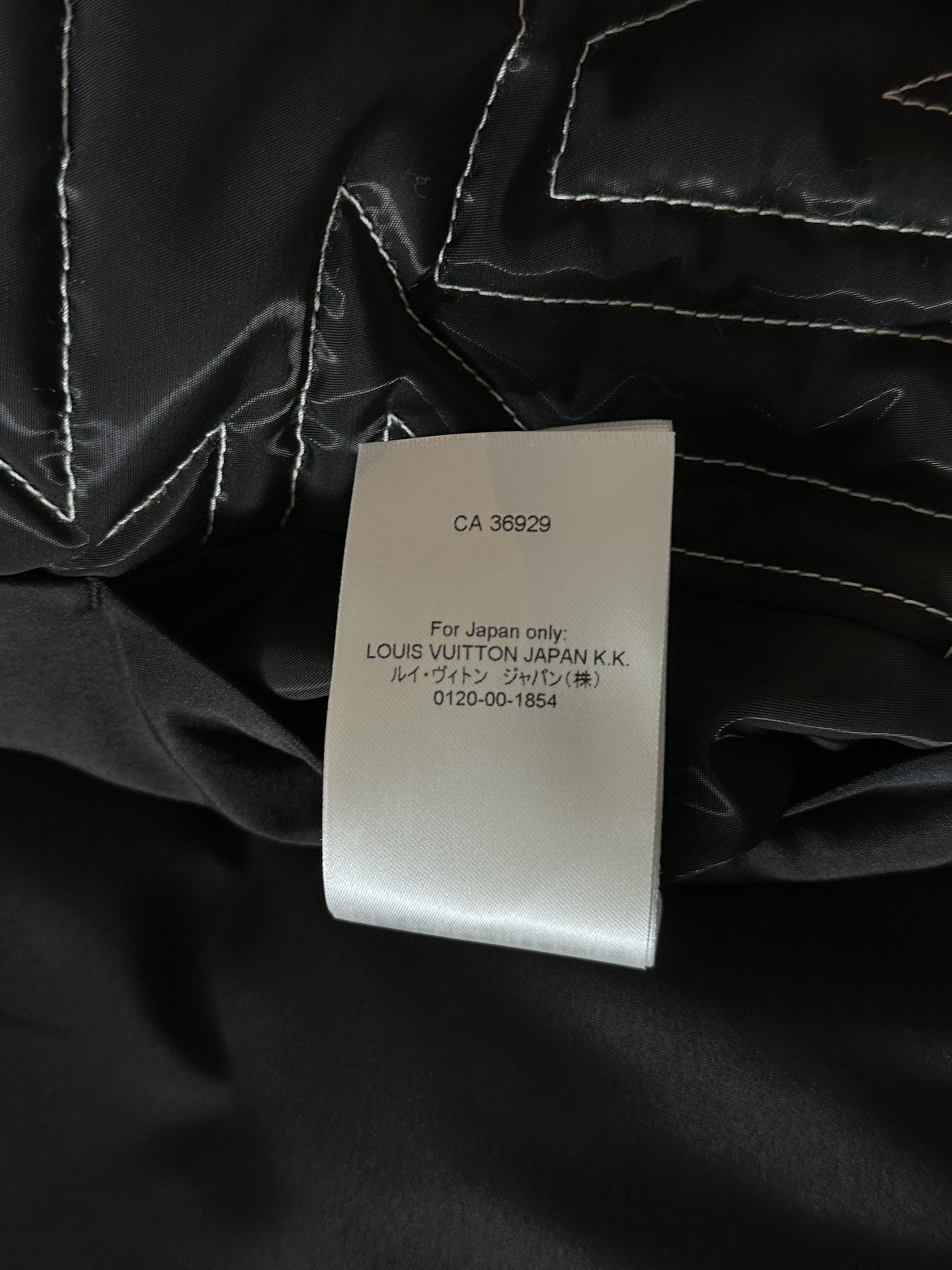 Louis Vuitton Louis Vuitton Black & White Snow Capsule Puffer Jacket Size US L / EU 52-54 / 3 - 8 Thumbnail