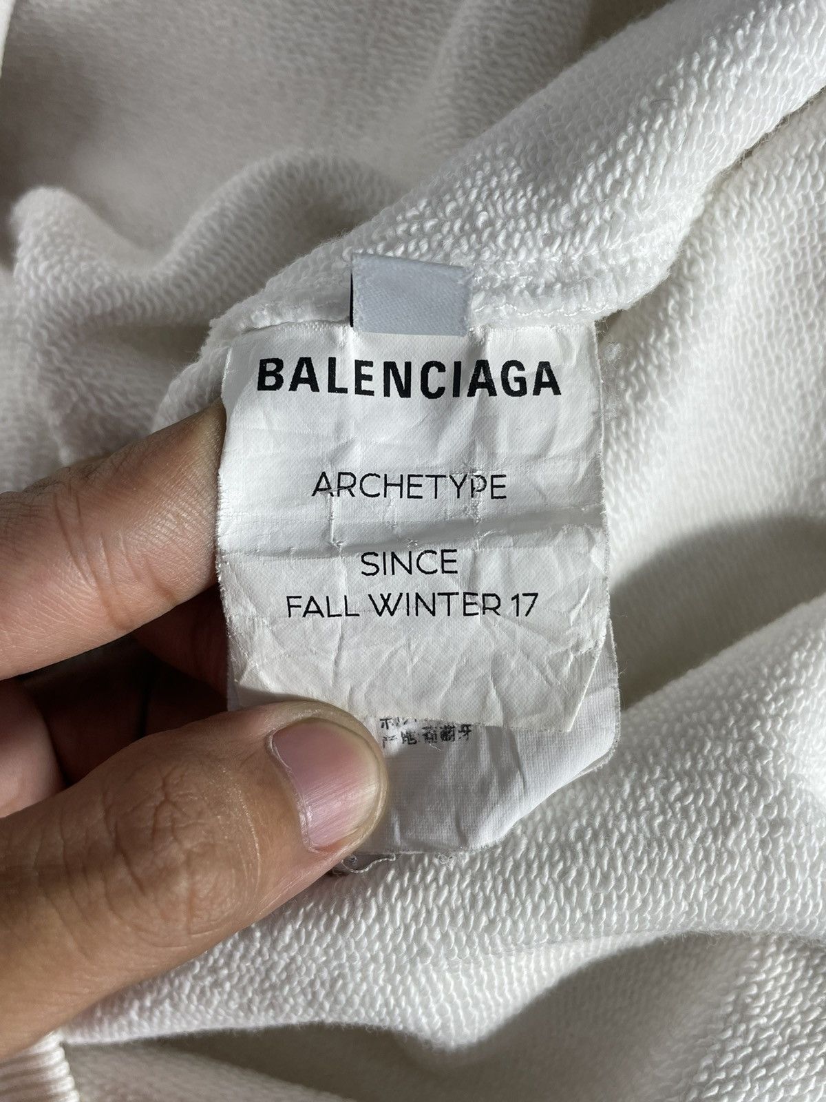 Balenciaga Balenciaga White Archetype Back Logo Hoodie Size US XS / EU 42 / 0 - 11 Thumbnail