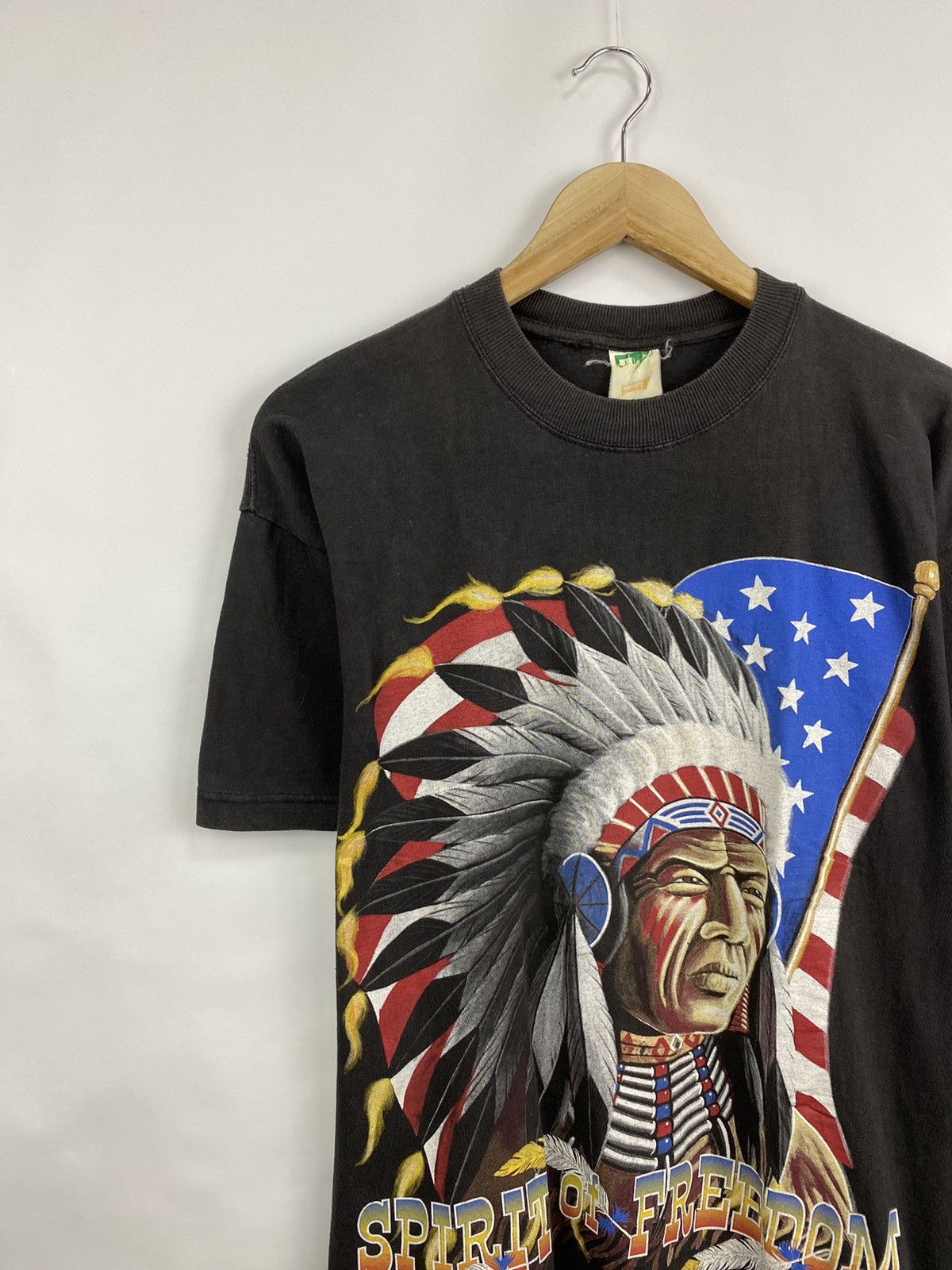 Native × Vintage 🇺🇸 Vintage 90s Spirit Of Freedom Navajo Indian 3D Emblem tee Size US L / EU 52-54 / 3 - 2 Thumbnail