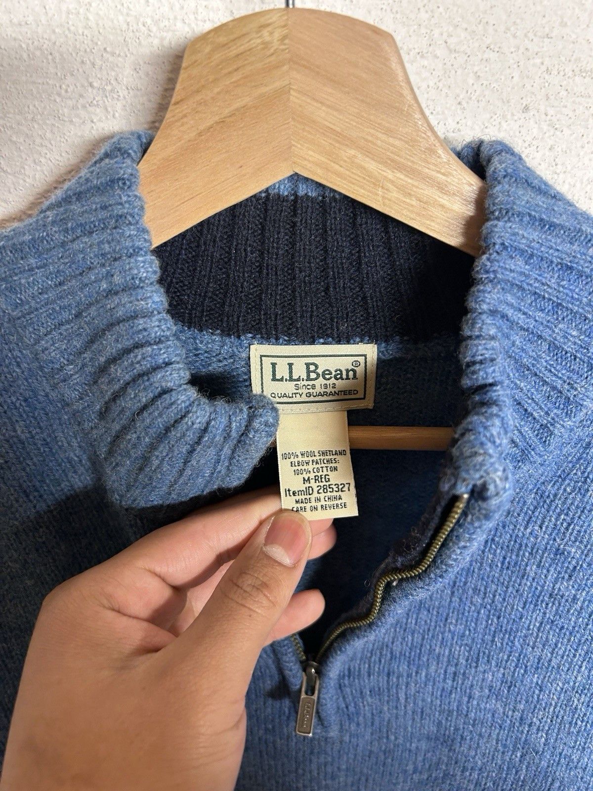L.L. Bean LL Bean Sweater Mens Medium Wool 1/4 Zip Elbow Patch Size US M / EU 48-50 / 2 - 3 Thumbnail