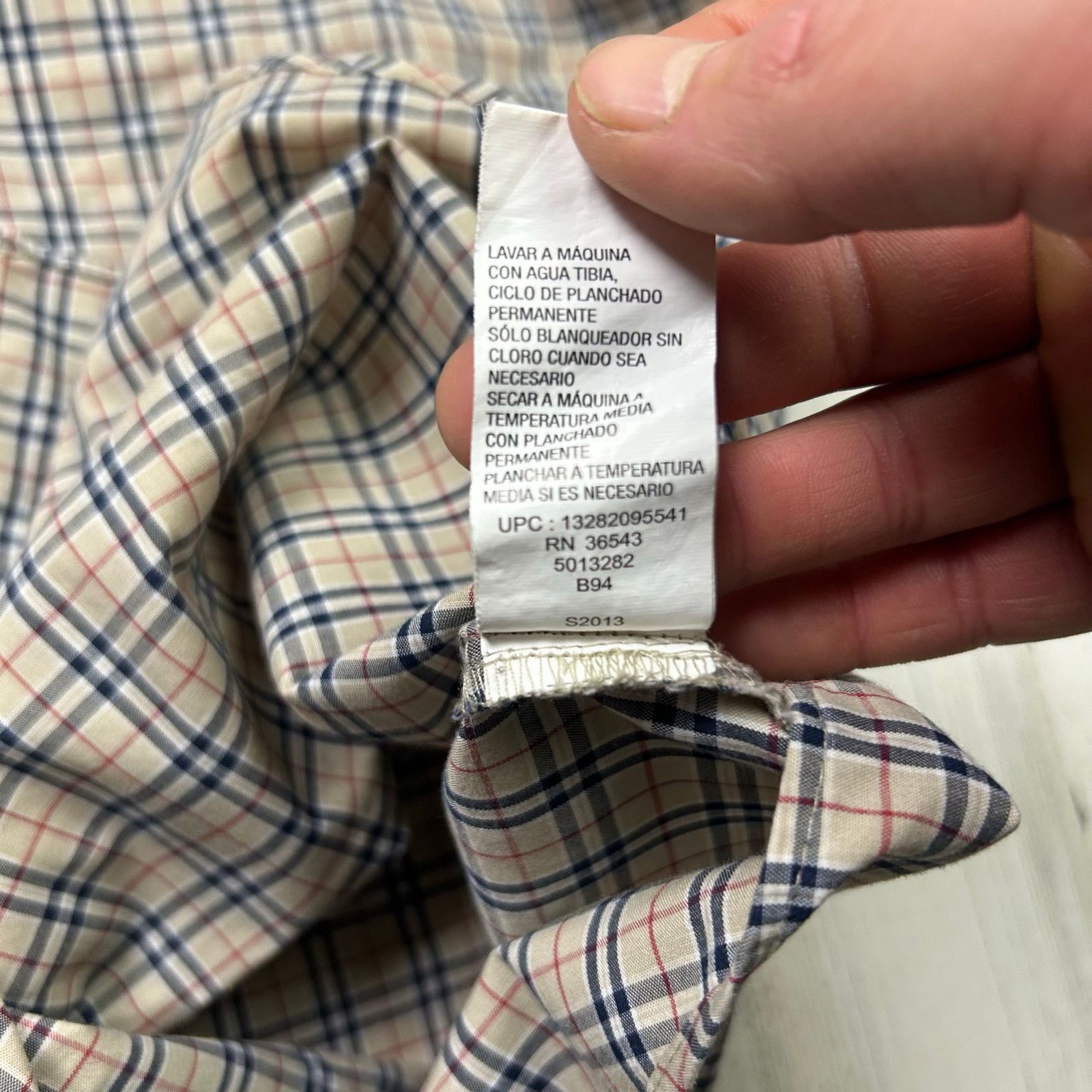 Van Heusen × Vintage Van Heusen Short Sleeve Button Down Plaid Mini Grid Shirt Size US XL / EU 56 / 4 - 5 Thumbnail