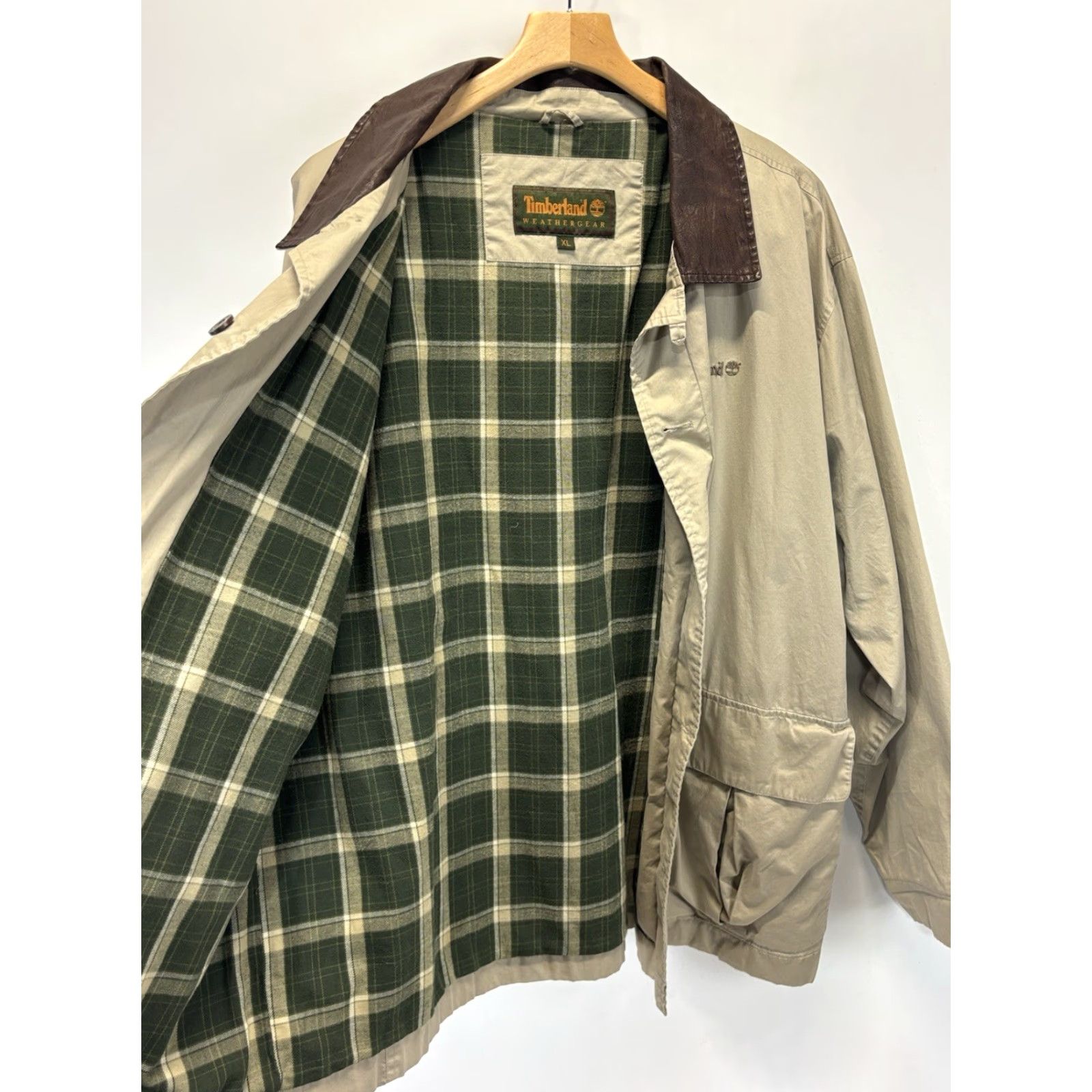 Timberland VINTAGE Timberland Chore Barn Jacket Shirt Jacket Leather Collar Flannel Beige XL Men’s 3 Button Missing Back 90s Fall Cashmere? Size US XL / EU 56 / 4 - 5 Thumbnail