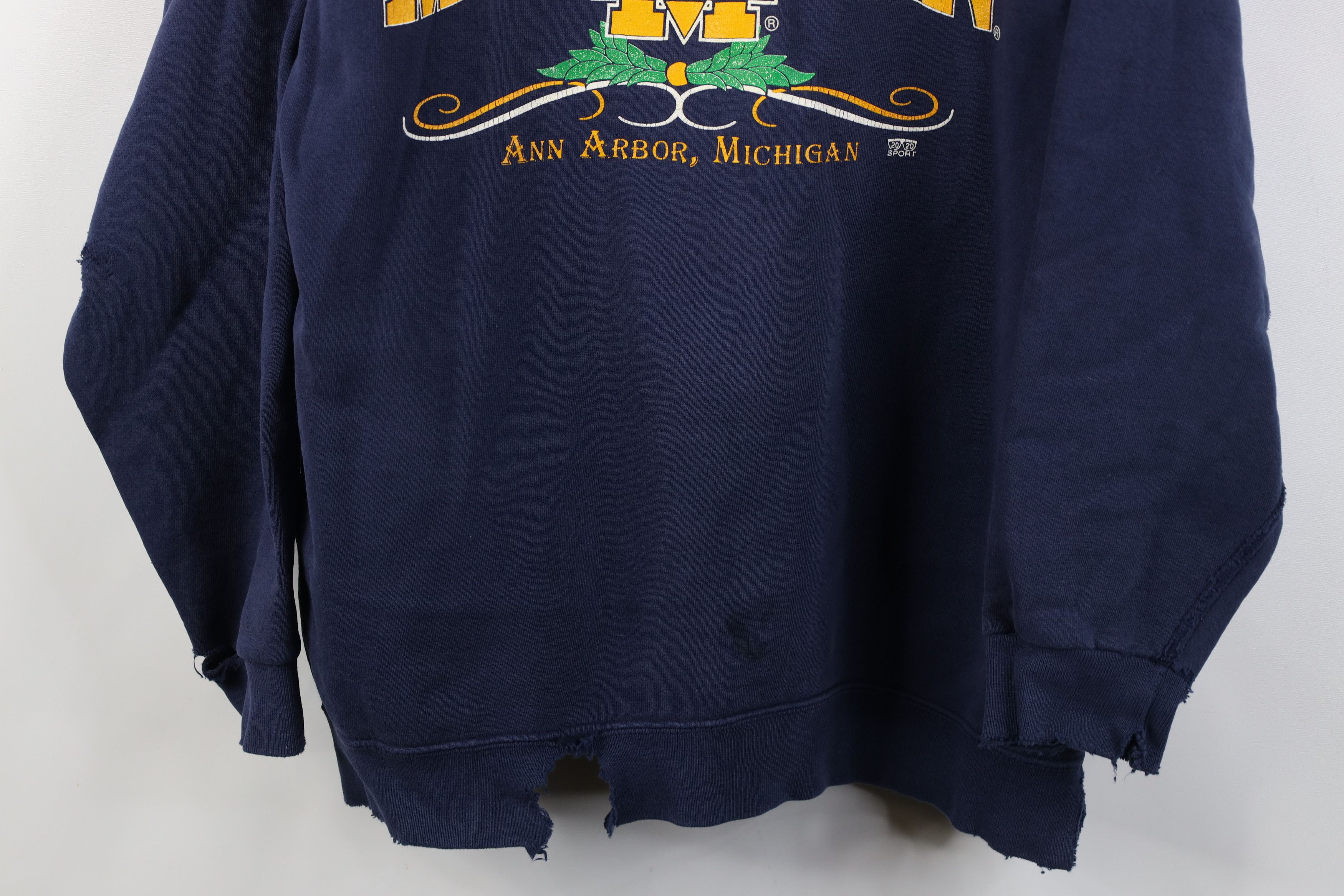 Vintage Vintage 90s University of Michigan Crewneck Sweatshirt USA Size US L / EU 52-54 / 3 - 3 Thumbnail
