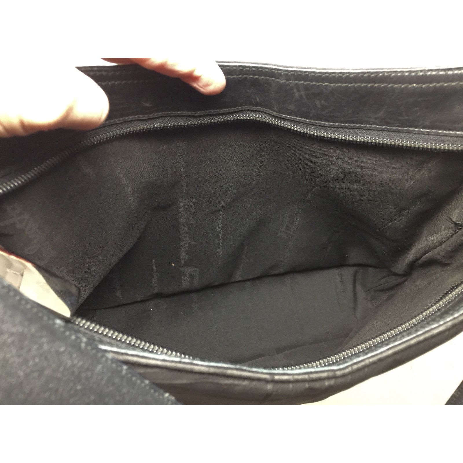 Salvatore Ferragamo Salvatore Ferragamo Black Nylon Shoulder Bag Size ONE SIZE - 15 Thumbnail