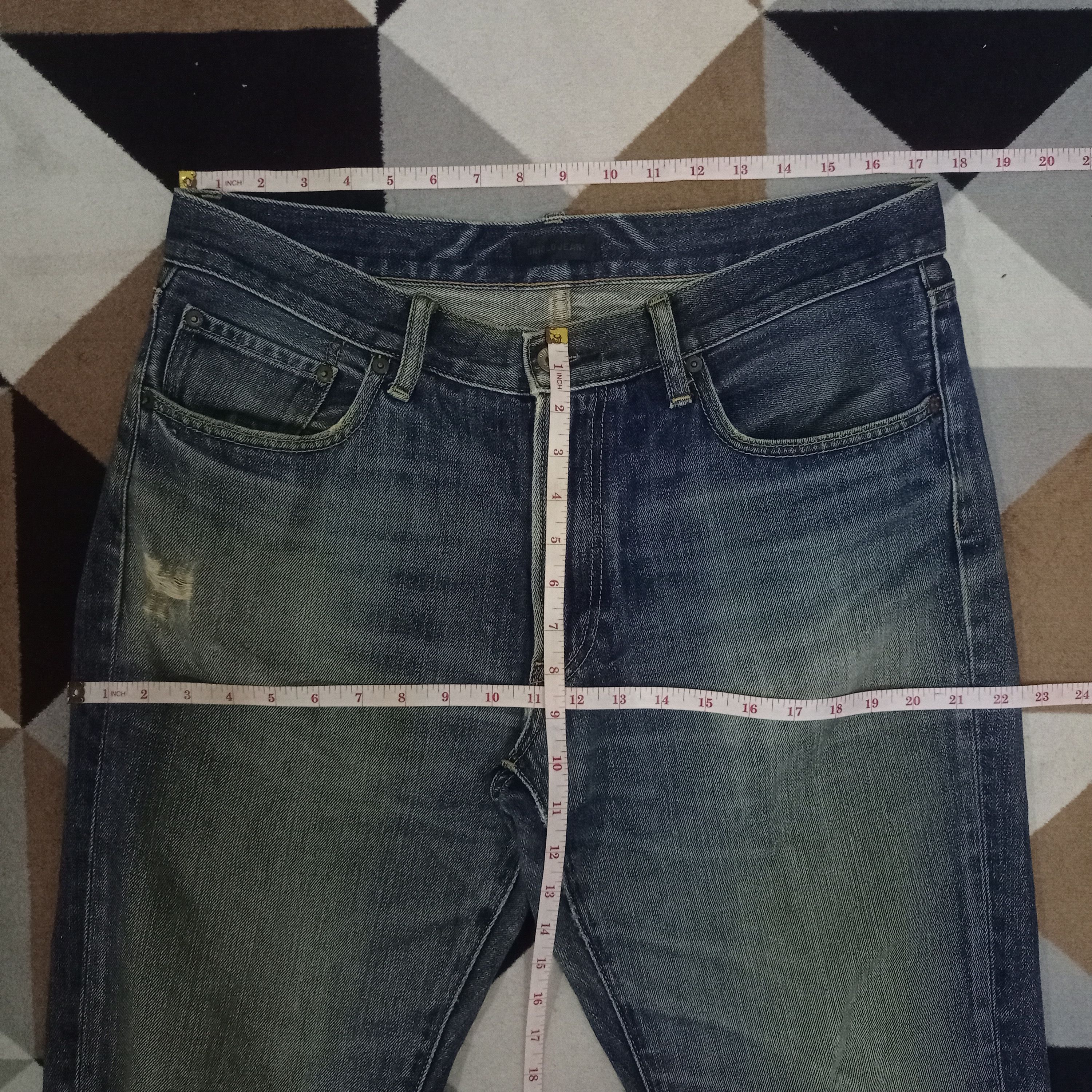 Japanese Brand × Uniqlo Vintage Japanese Uniqlo Baggy Style Faded Jeans 35x29 Size US 35 - 9 Thumbnail