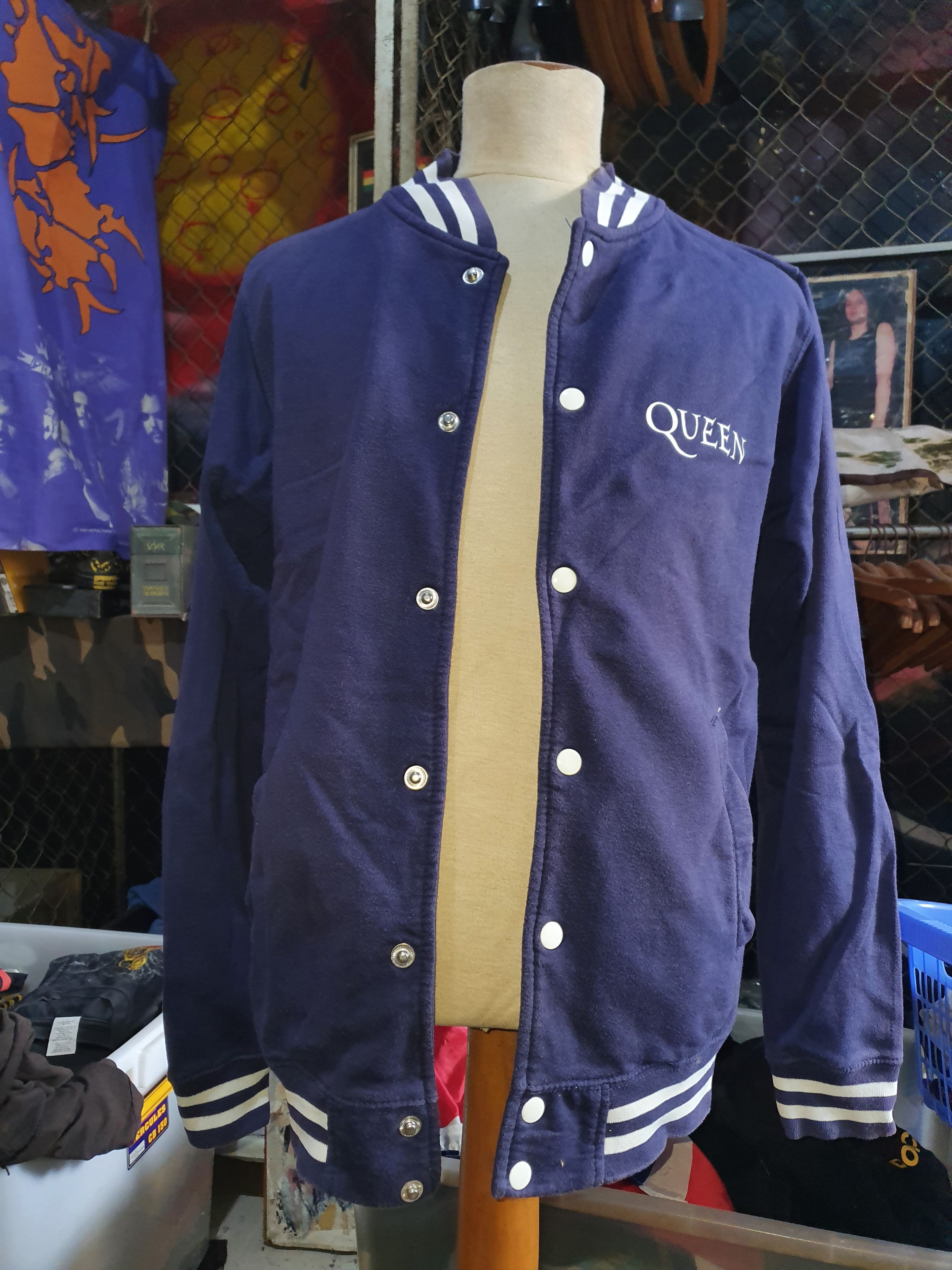 Band Tees 🌹QUEEN varsity jacket M 🌹 Size US M / EU 48-50 / 2 - 4 Thumbnail