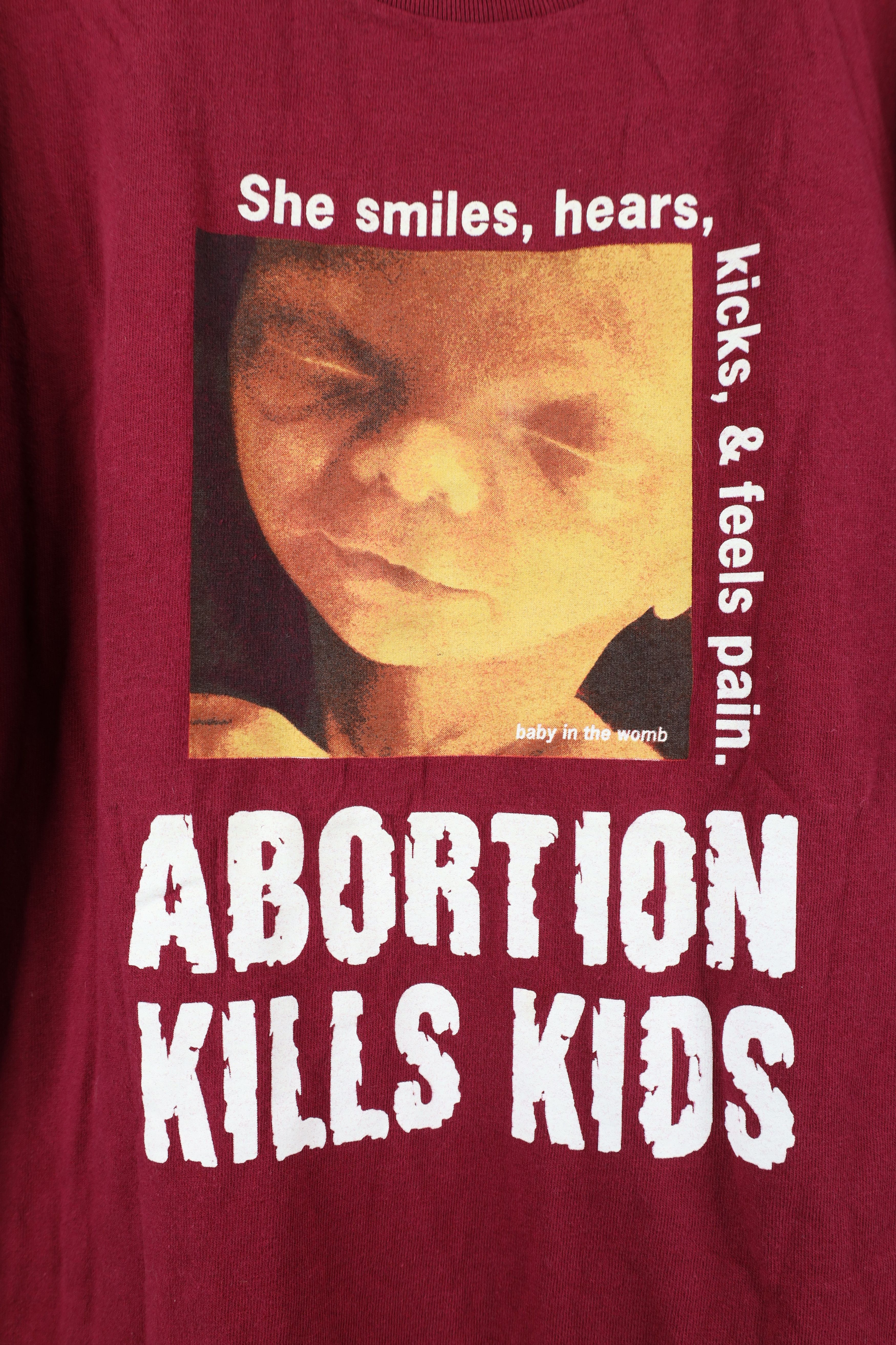 Vintage Vintage 90s Y2K Spell Out Abortion Kills Kids T-Shirt Maroon Size US L / EU 52-54 / 3 - 4 Thumbnail