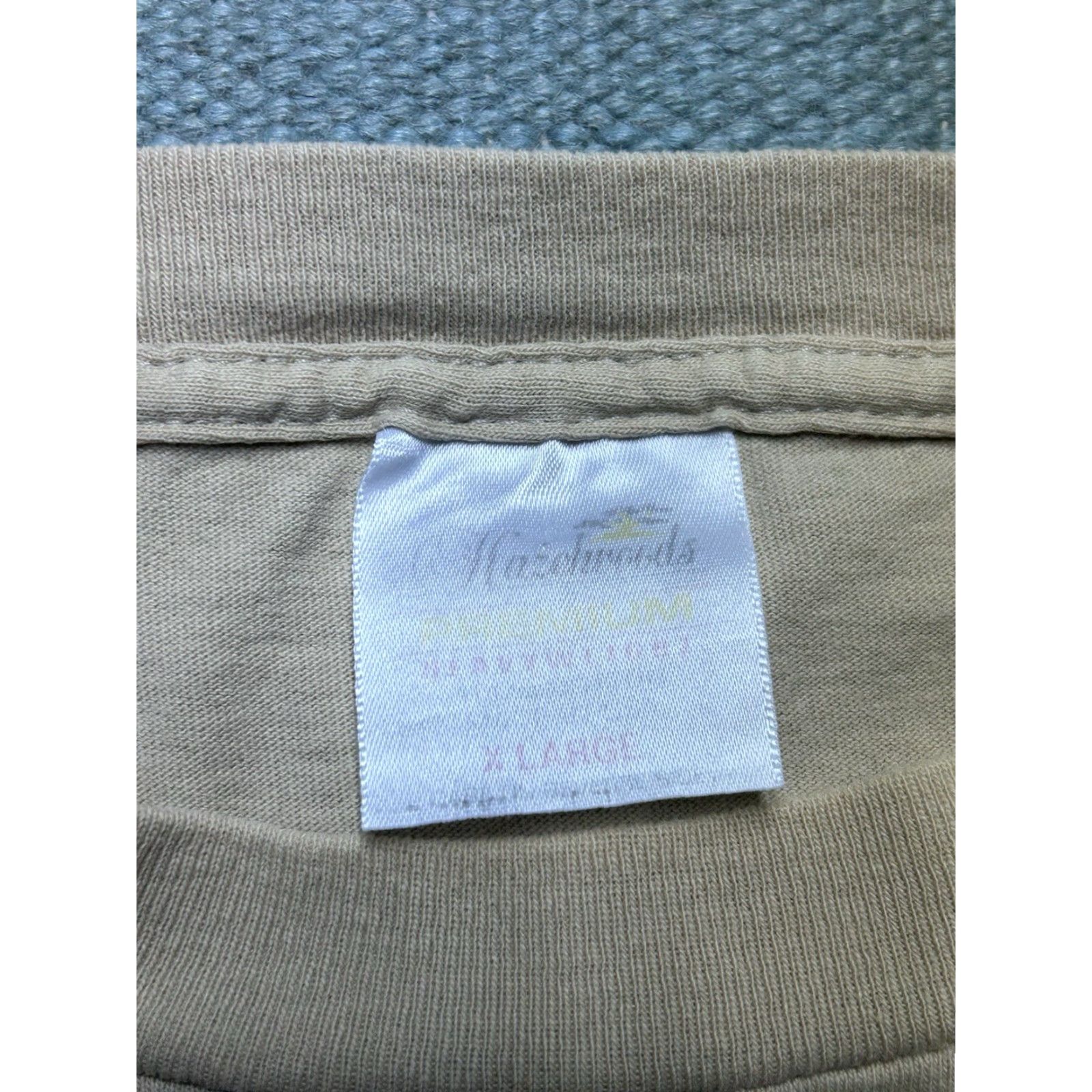 Vintage VINTAGE Kentucky Cowboy Hats Western Single Stitch T-Shirt Adult XL Beige Shirt Mens Size US XL / EU 56 / 4 - 6 Thumbnail