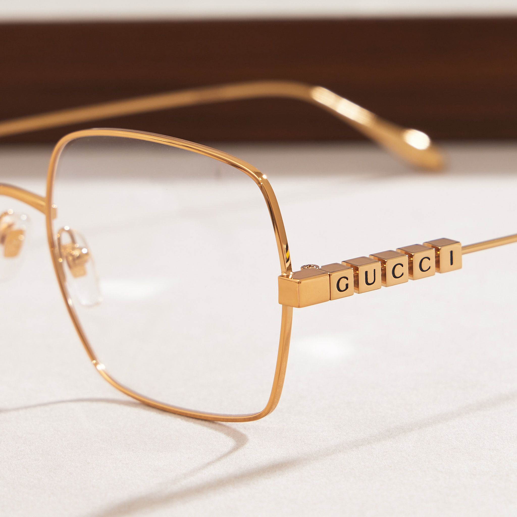 Gucci GUCCI GG1434O_001 GOLD Size ONE SIZE - 2 Thumbnail