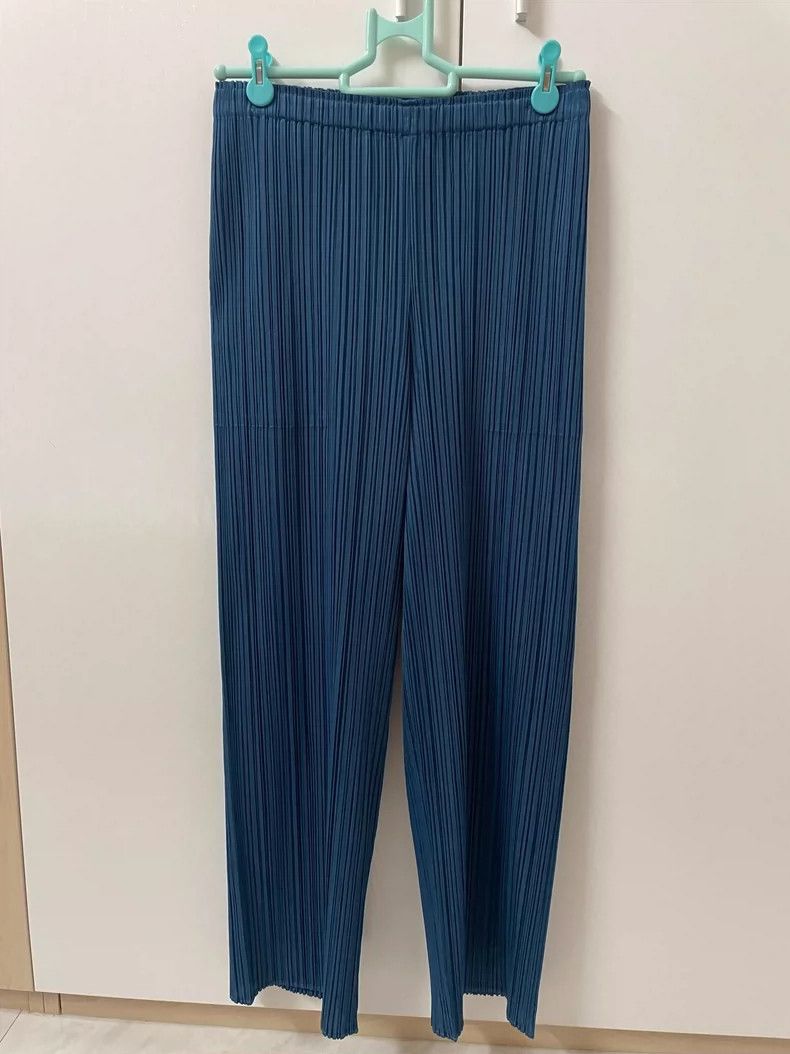 Issey Miyake Issey Miyake size:1 Peacock blue straight-leg pants Size 28" / US 6 / IT 42 - 1 Thumbnail