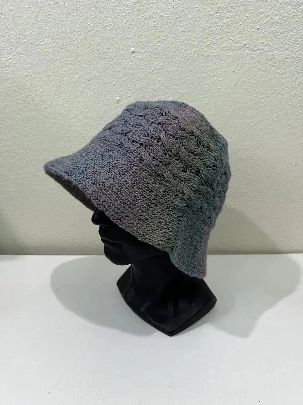 Japanese Brand Japanese Brand Knitted Rainbow Bucket Hat Size ONE SIZE - 4 Thumbnail