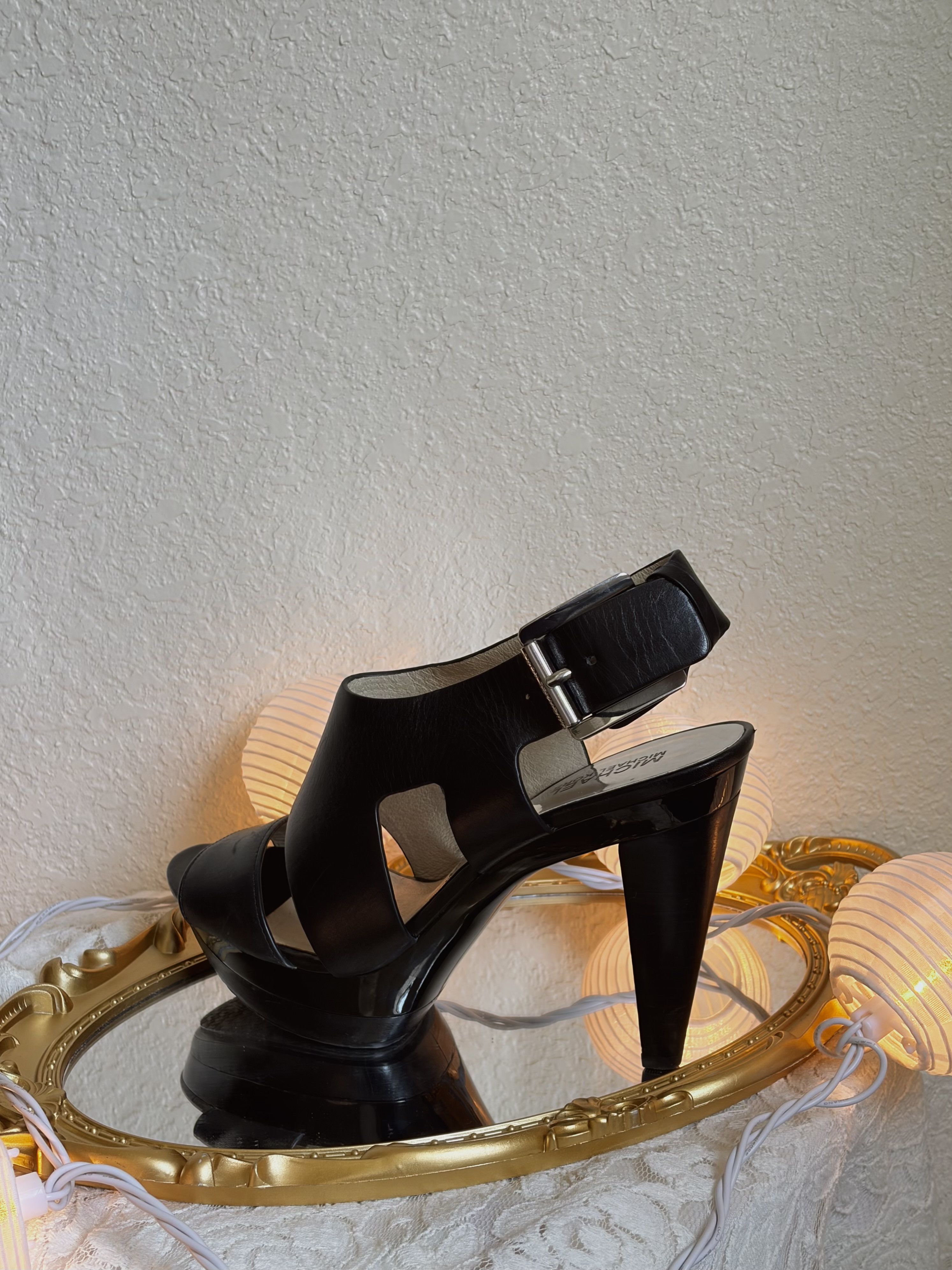 Michael Kors Michael Kors Carla Leather Platform Sandal Size US 6.5 / IT 36.5 - 4 Thumbnail