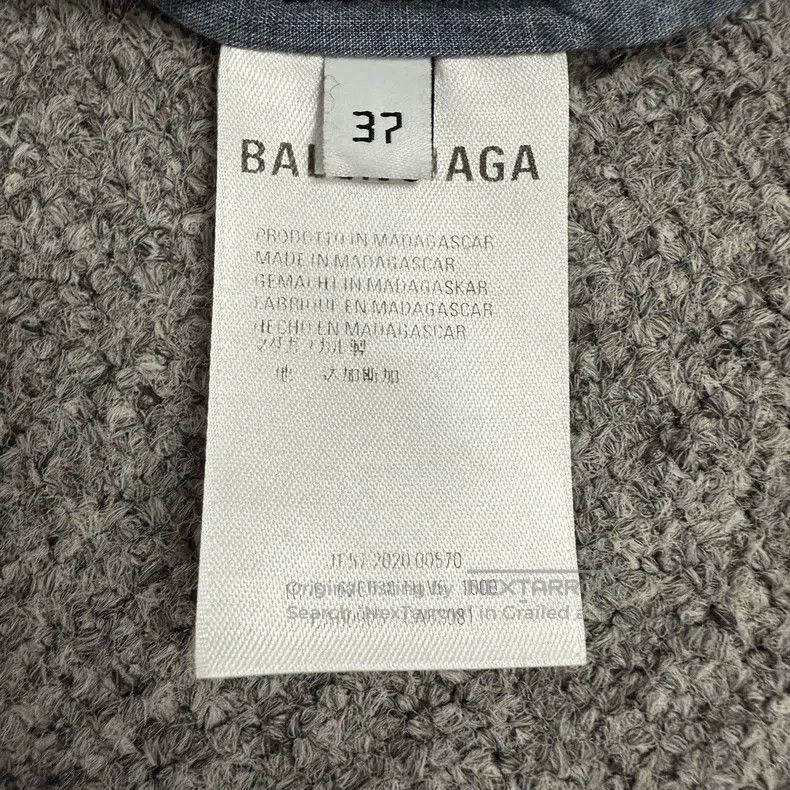 Balenciaga Balenciaga size 37 Colorful Bullet Logo Short Sleeve Shirt Size US S / EU 44-46 / 1 - 5 Thumbnail