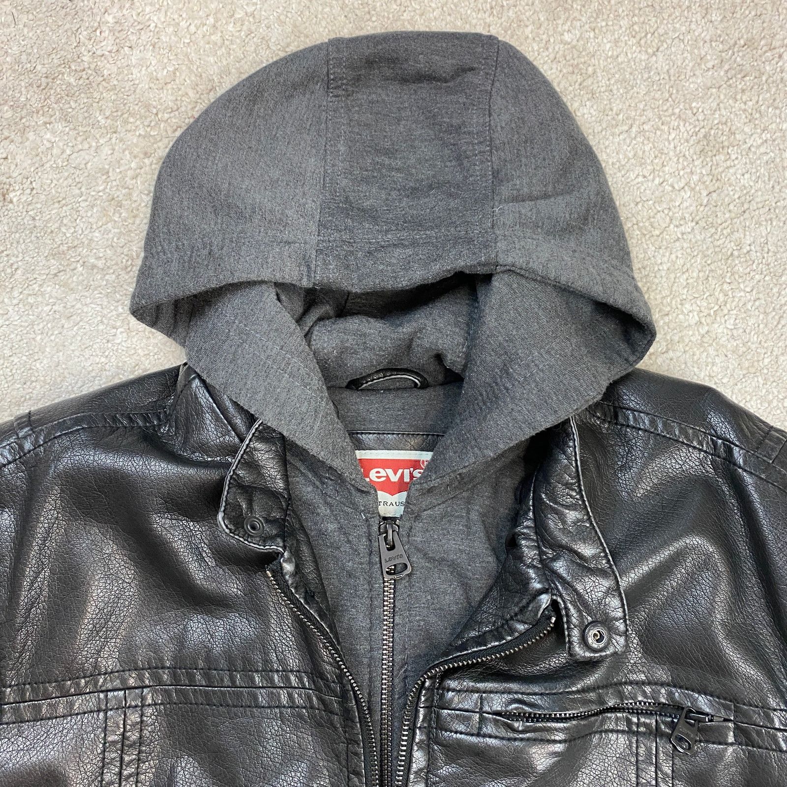Levi's Levi's Faux Leather Trucker Jacket With Hooded Lining Size M Size US M / EU 48-50 / 2 - 2 Thumbnail