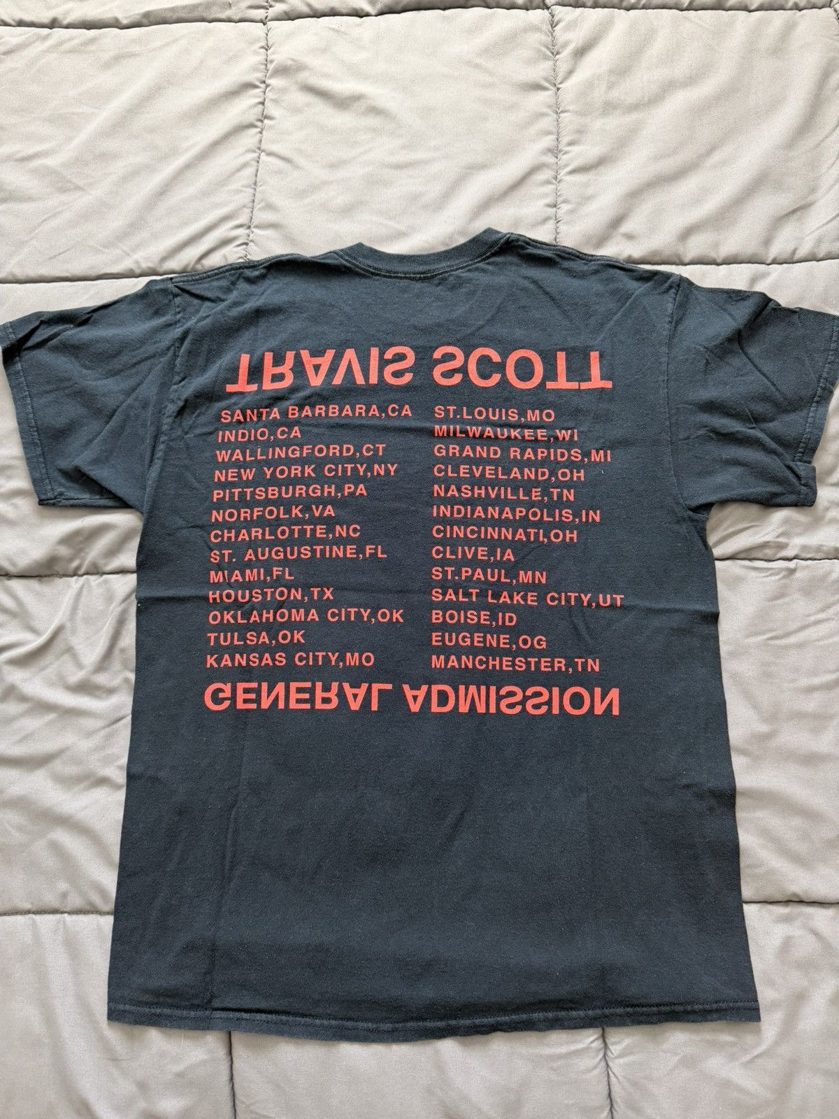 Travis Scott Travis Scott 2017 World Tour T-shirt Size US L / EU 52-54 / 3 - 3 Thumbnail