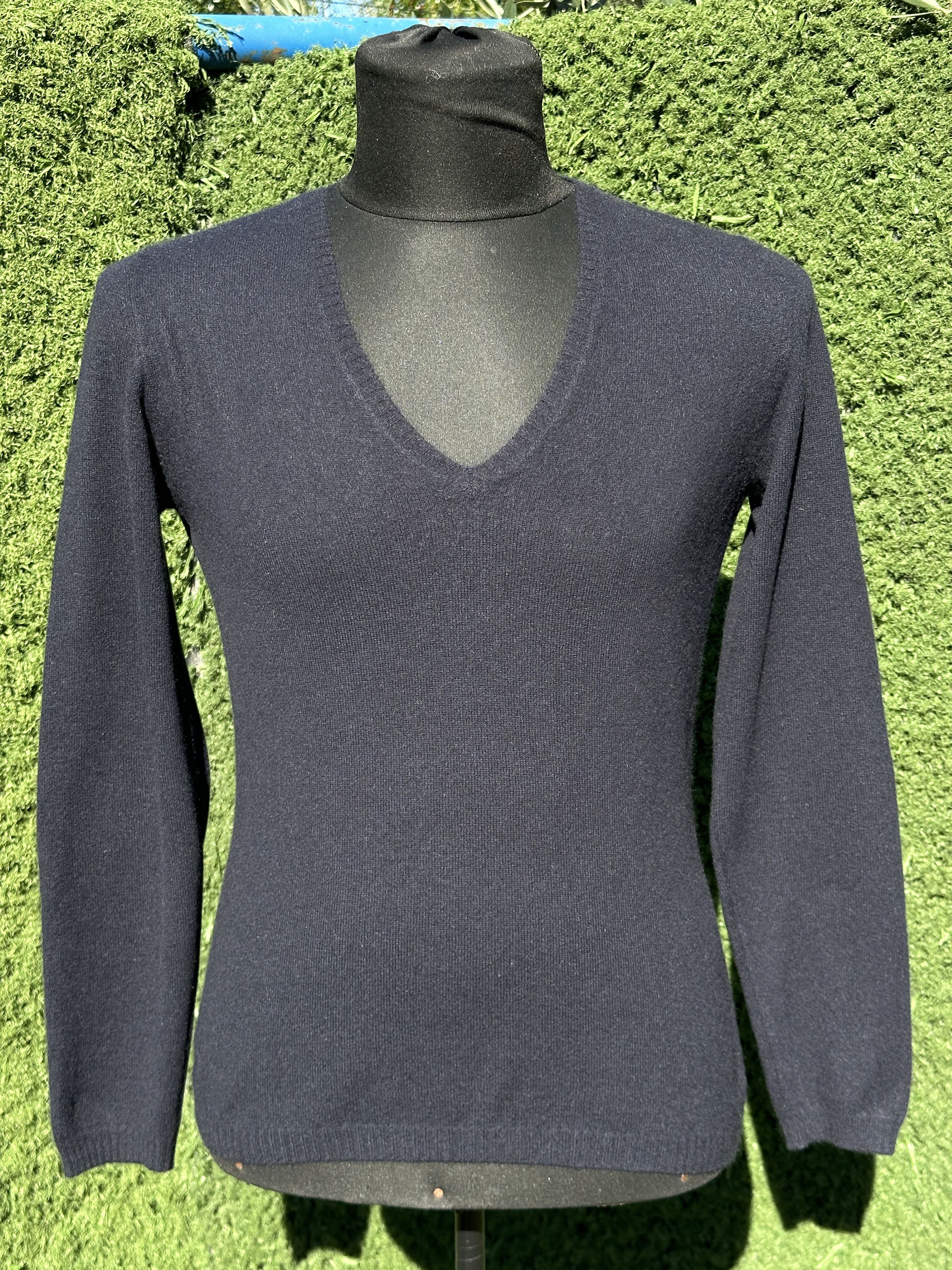 Loro Piana Cashmere V Neck Sweater Elbow Patches Size 46 M