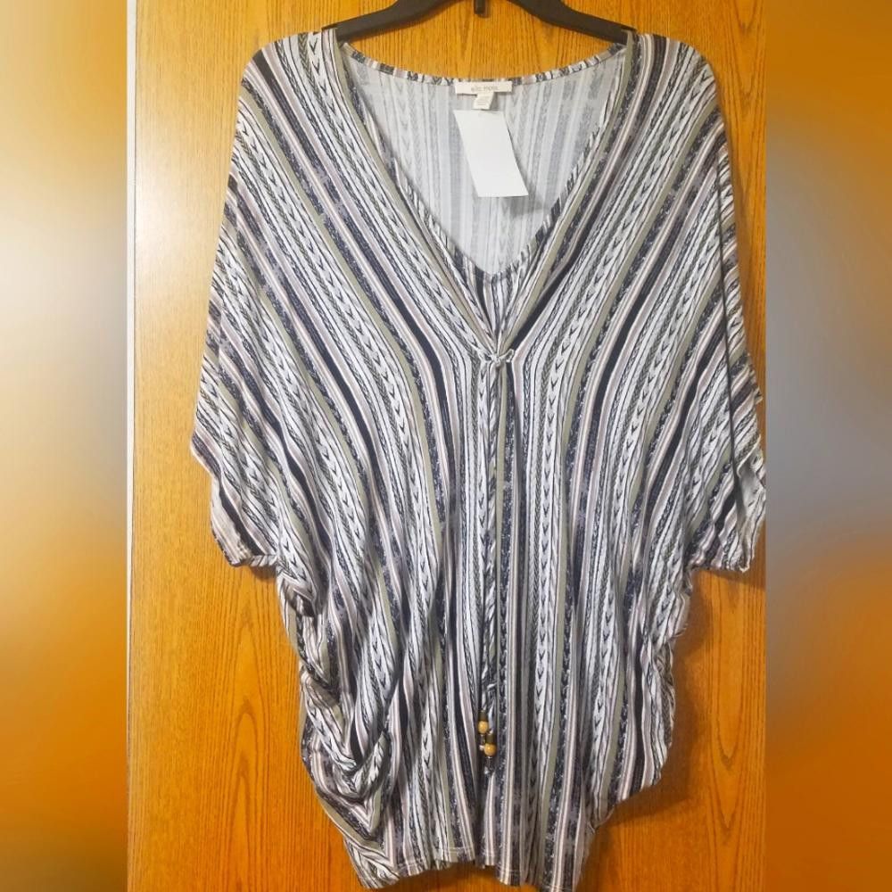 Designer NWY Ella Moss Striped V-Neck Women's Top Size Small Size S / US 4 / IT 40 - 1 Thumbnail